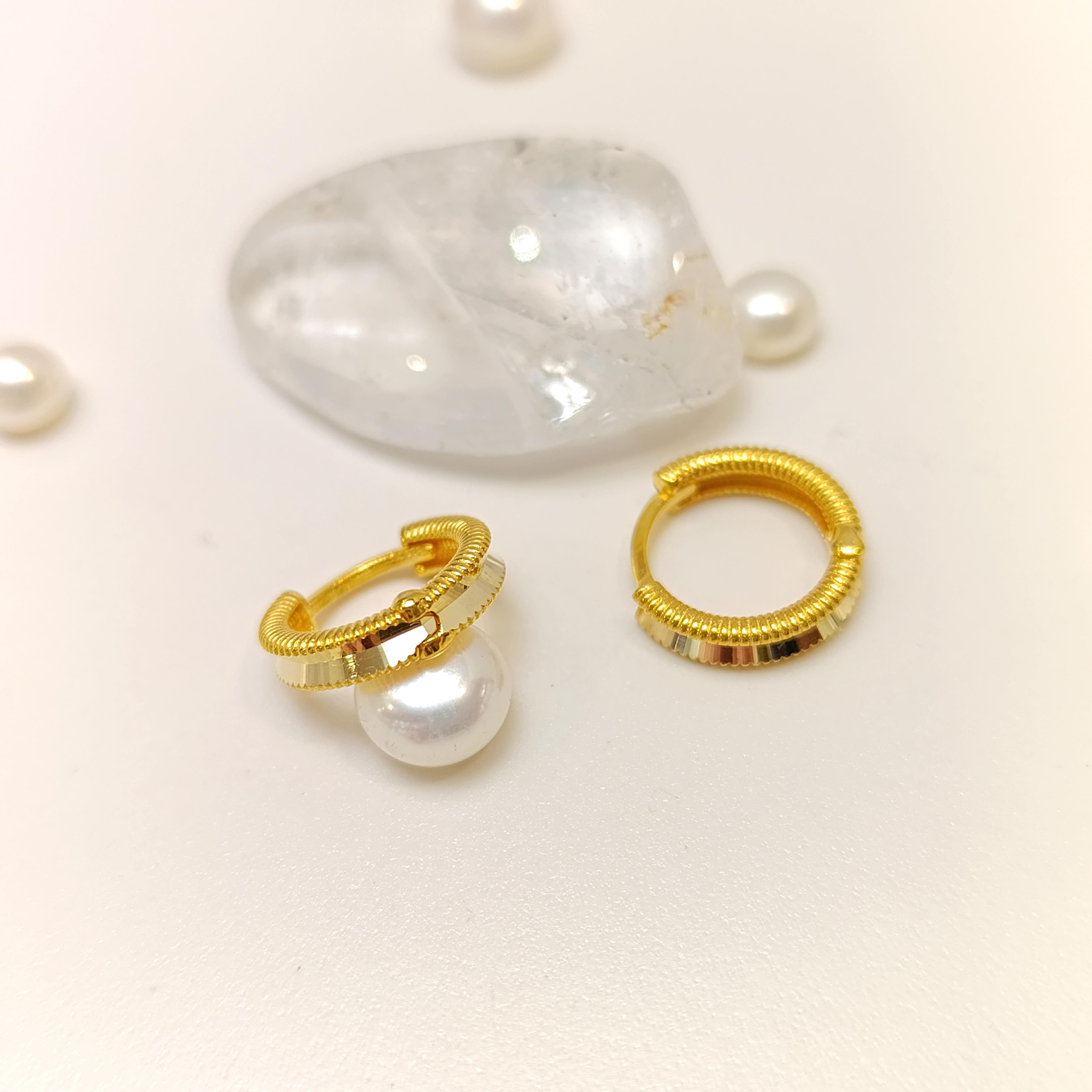 14mm Oluklu Ajda Halka Küpe 14 Ayar Altın HD VİDEOLU