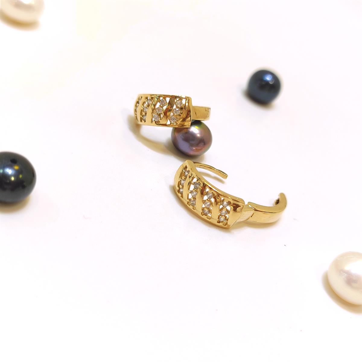 14mm Taşlı Halka Küpe 14 Ayar Altın HD VİDEOLU