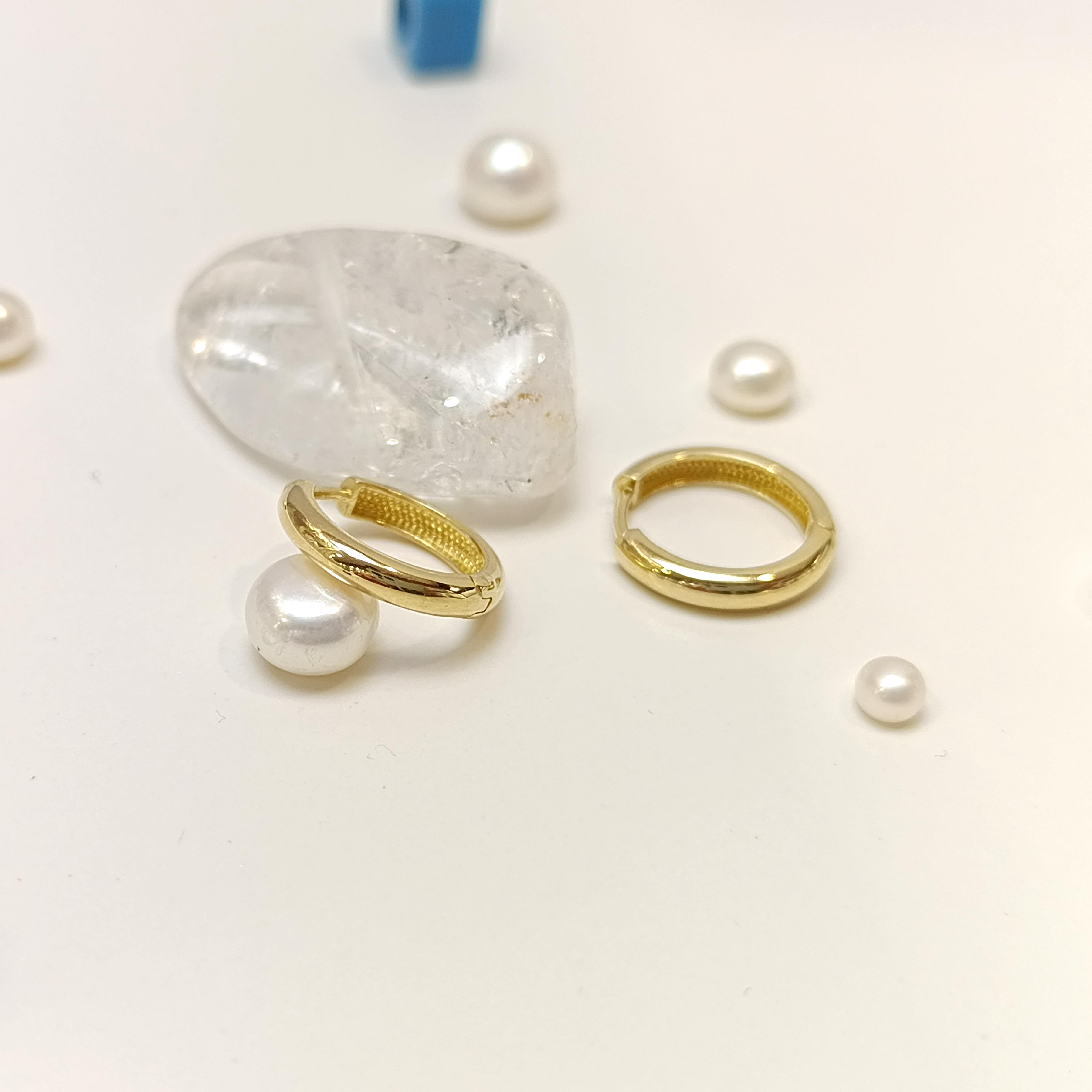 15.5mm Klasik Bombeli Halka Küpe 14 Ayar Altın HD VİDEOLU