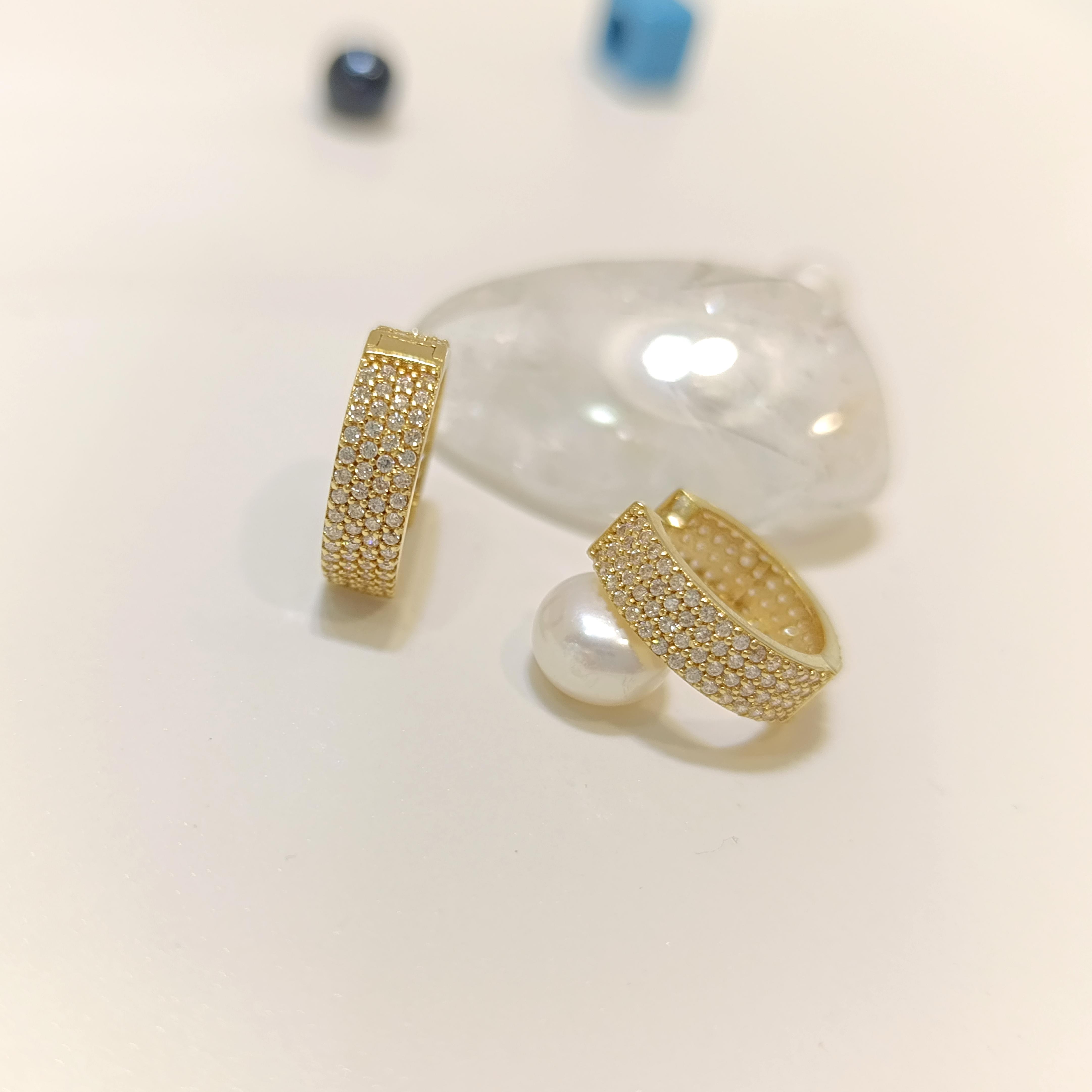 15mm Tam Tur Taşlı Hagi Halka Küpe 14 Ayar Altın HD VİDEOLU