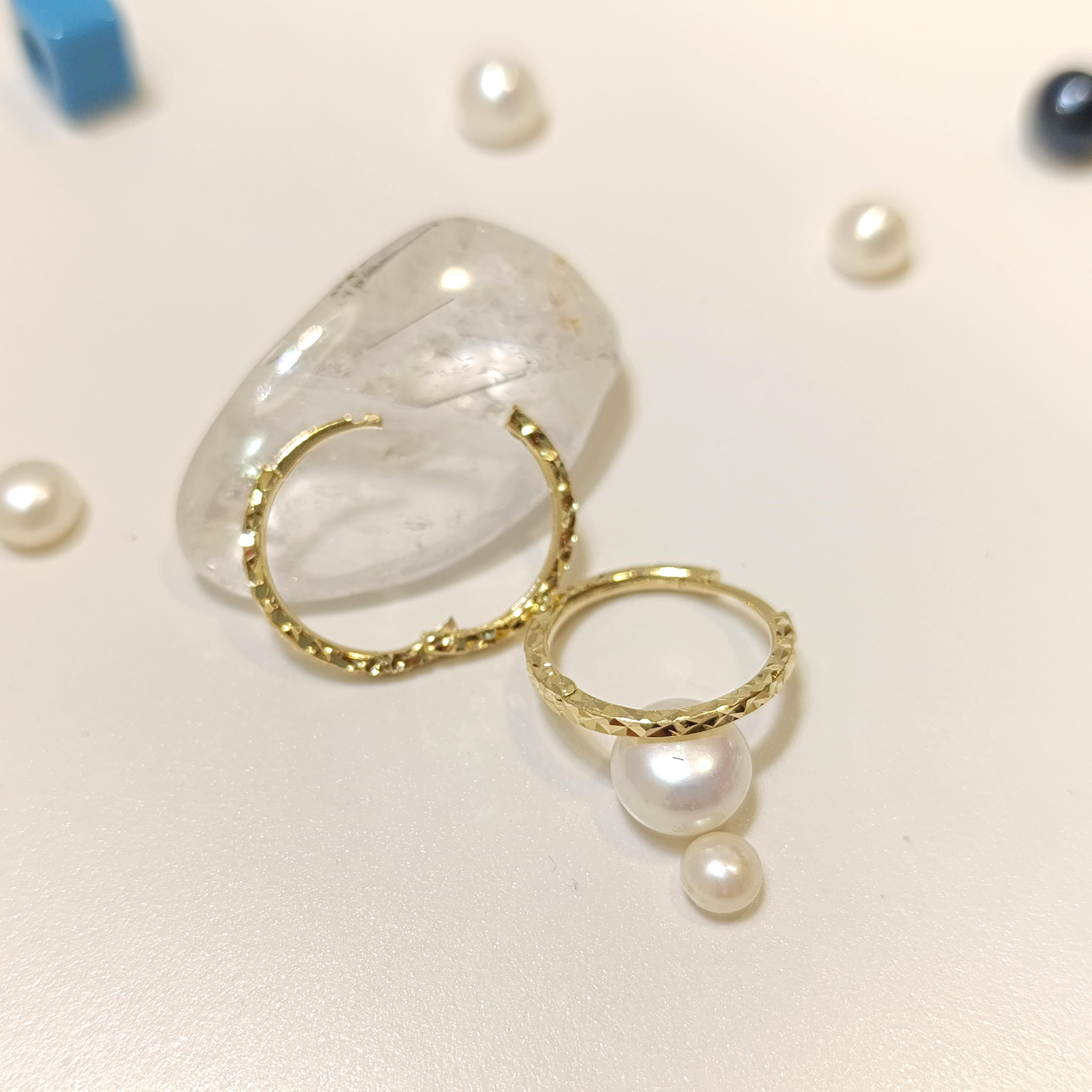 17mm Kalem İşlemeli Halka Küpe 14 Ayar Altın HD VİDEOLU