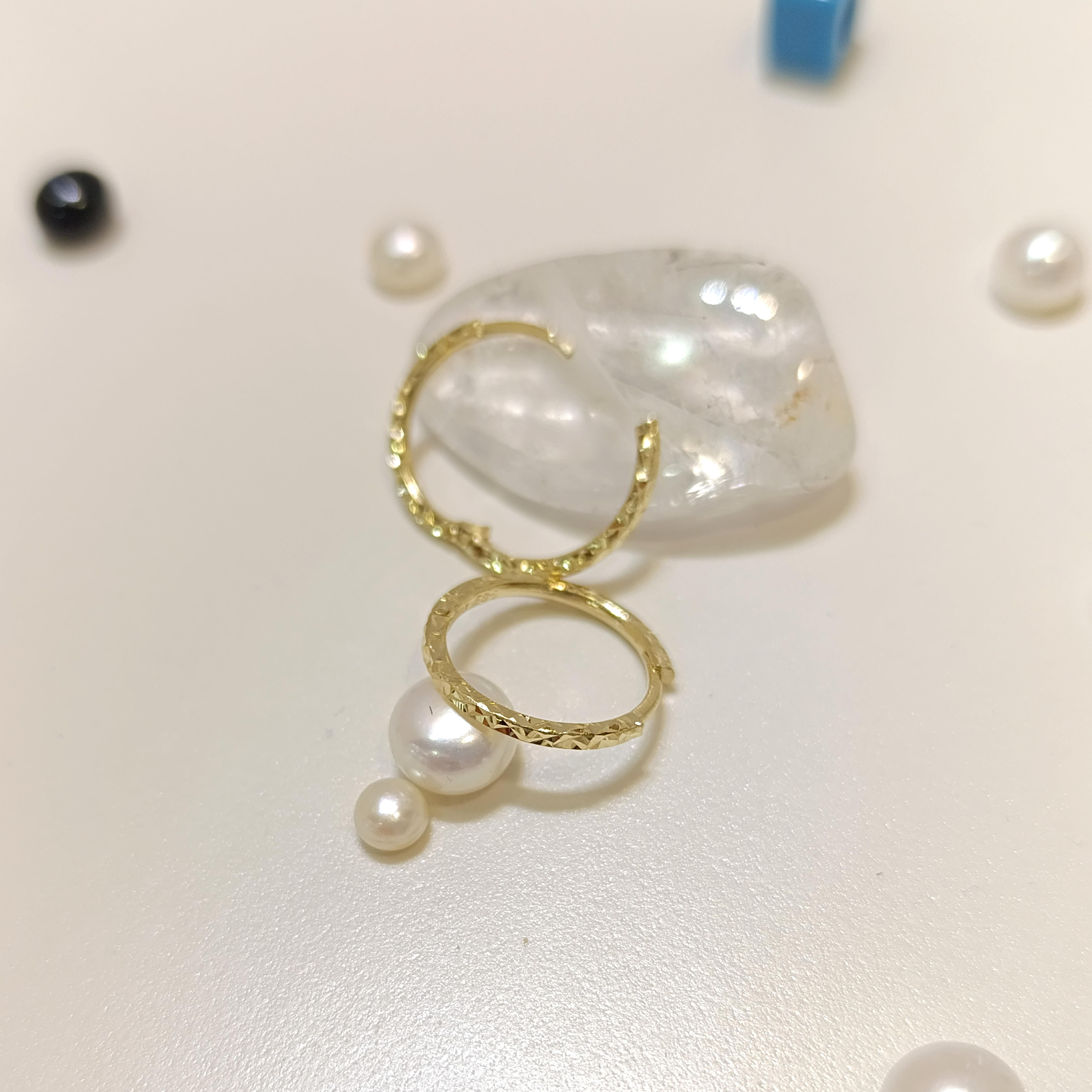 17mm Kalem İşlemeli Halka Küpe 14 Ayar Altın HD VİDEOLU