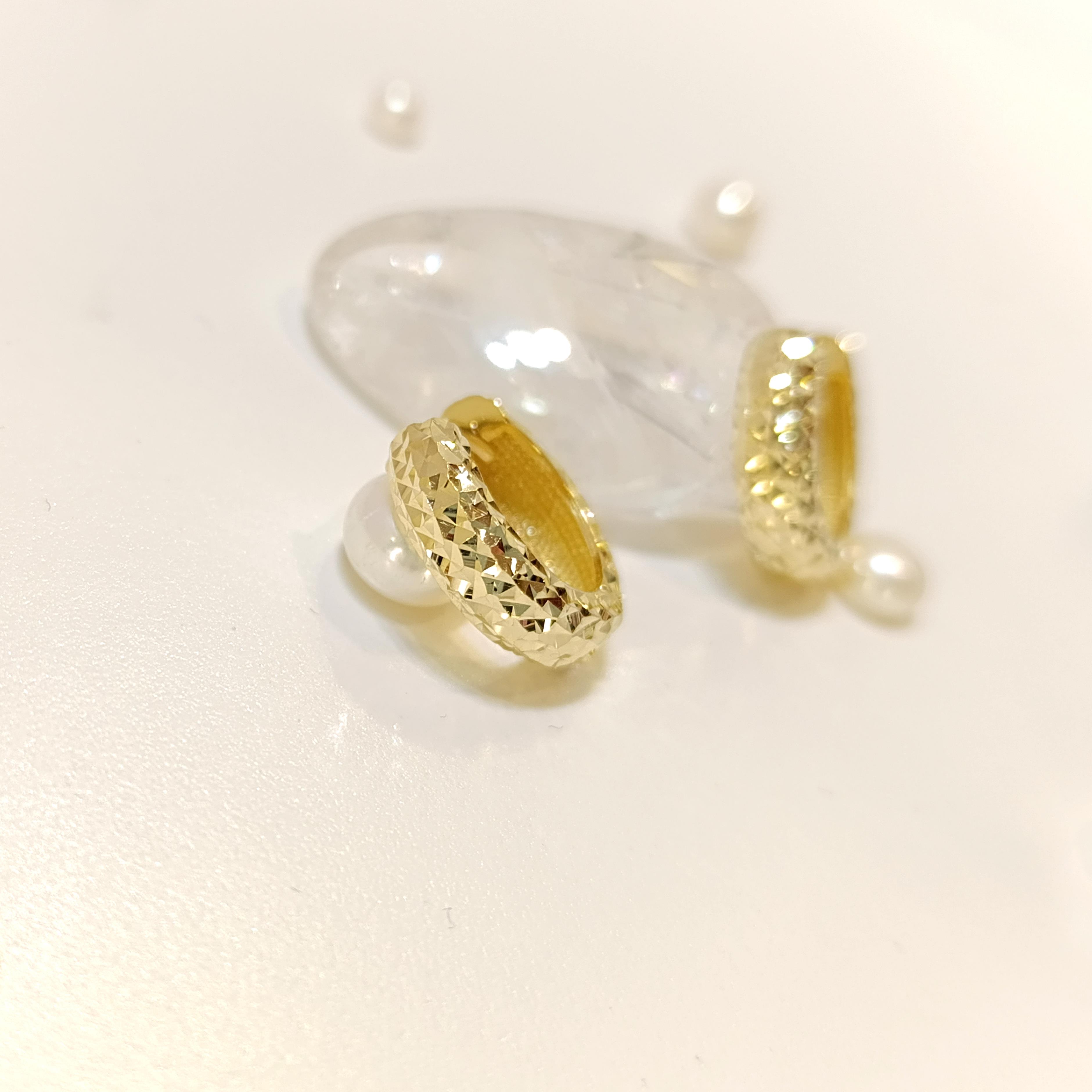 17mm Kalemli Halka Küpe 14 Ayar Altın HD VİDEOLU