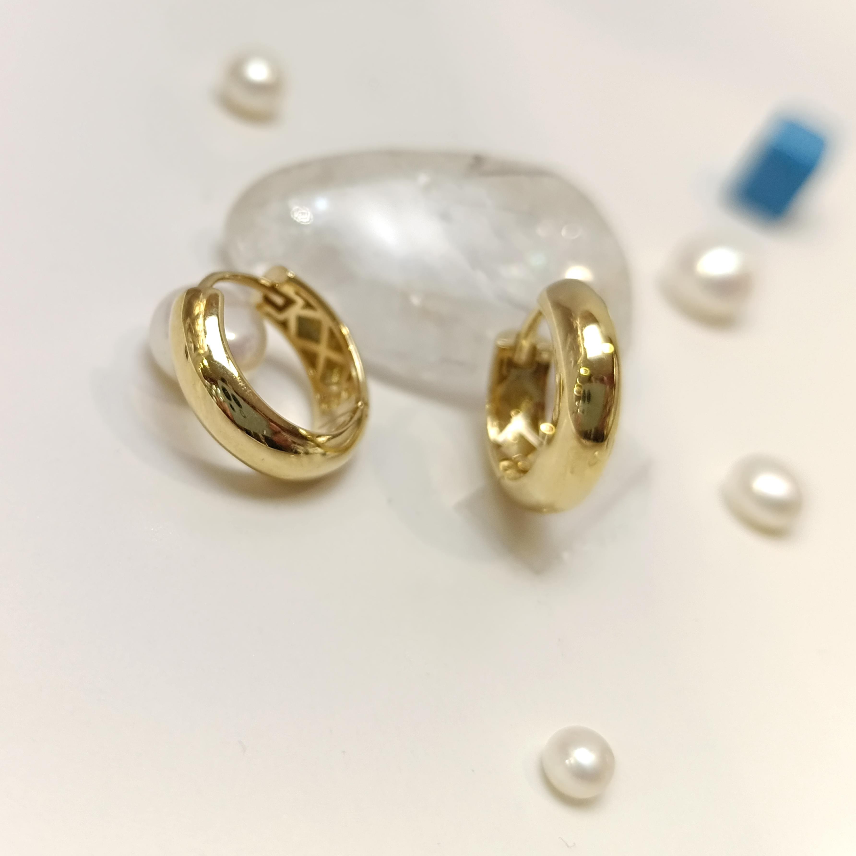 17mm Klasik Bombeli Halka Küpe 14 Ayar Altın HD VİDEOLU