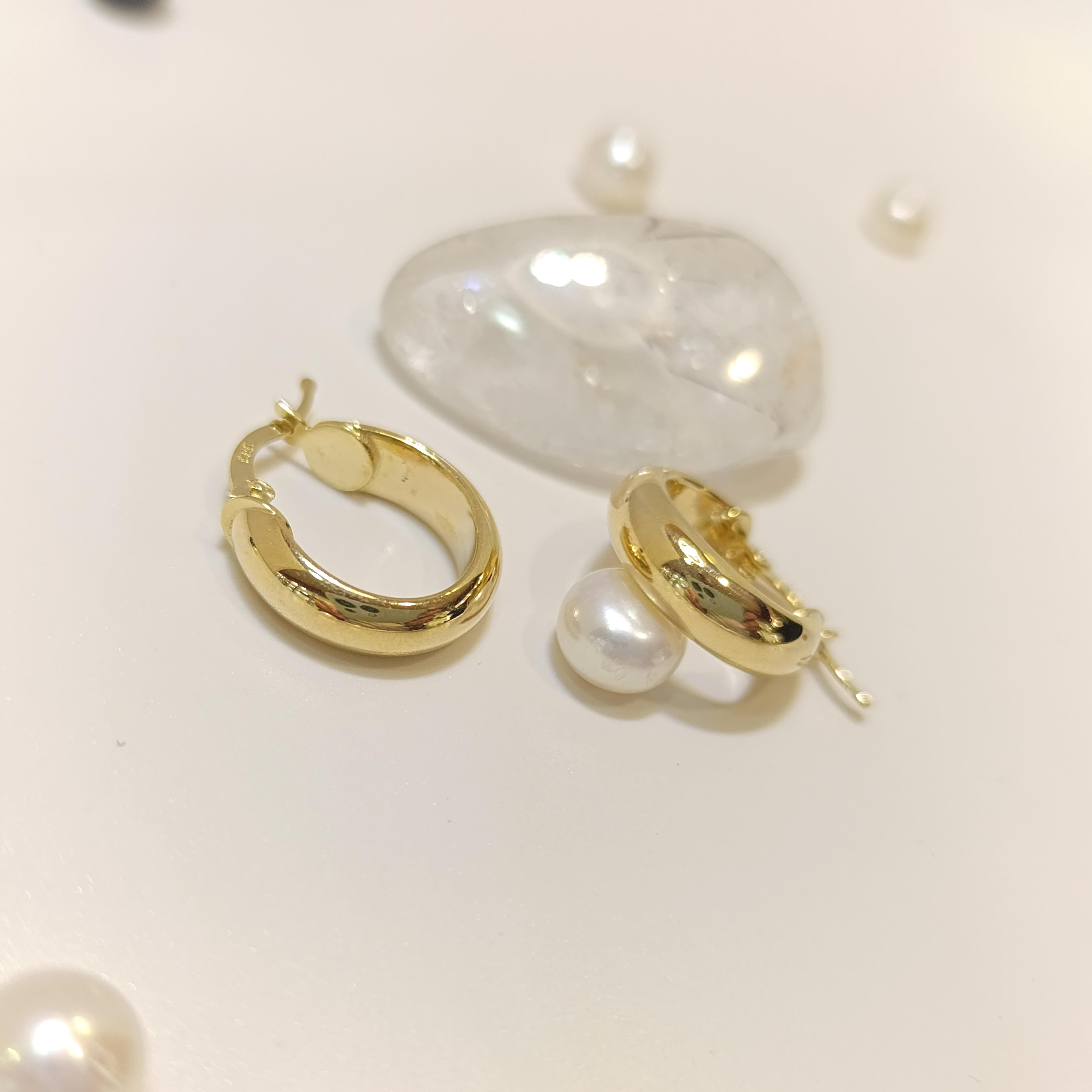 17mm Klasik Halka Küpe 14 Ayar Altın HD VİDEOLU