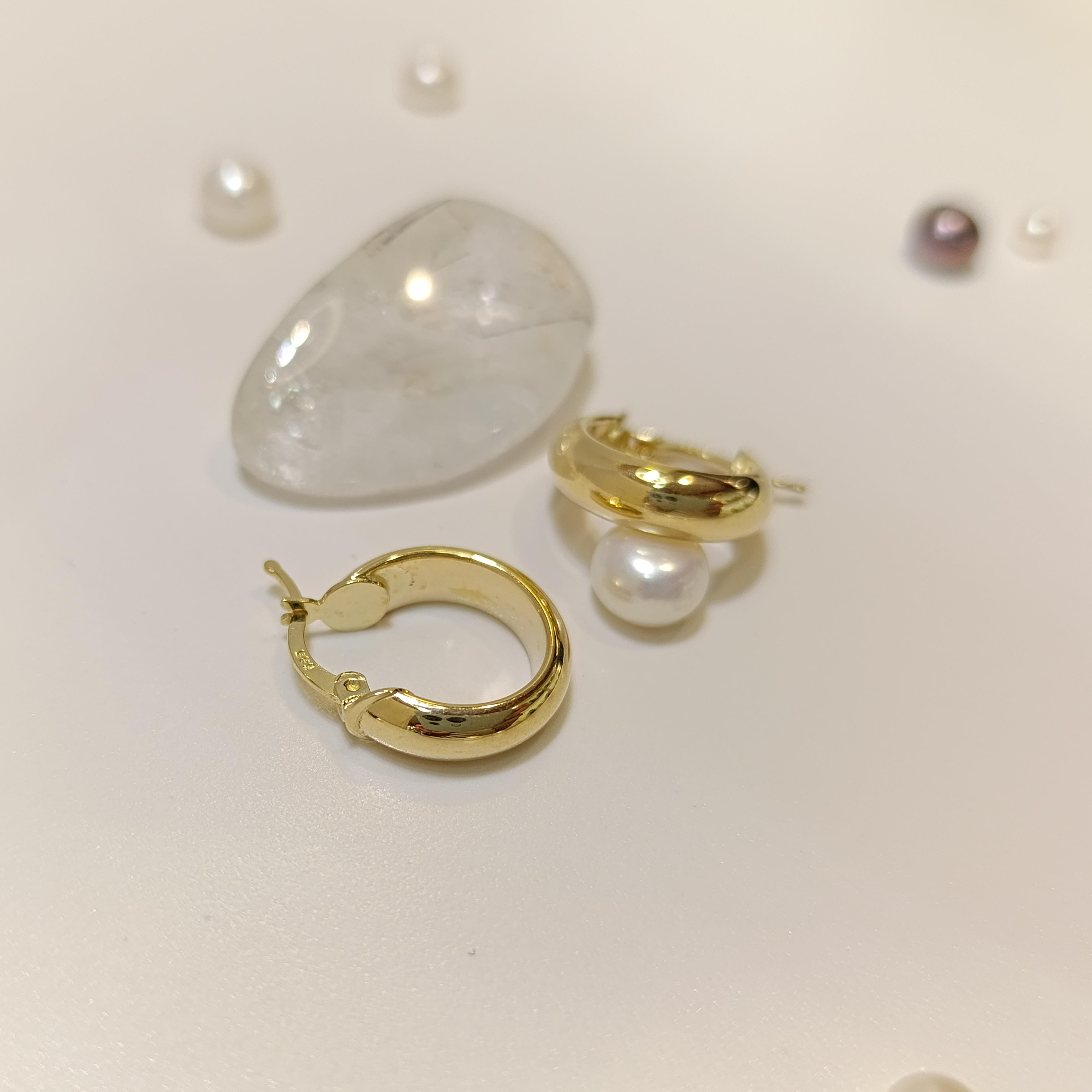 17mm Klasik Halka Küpe 14 Ayar Altın HD VİDEOLU