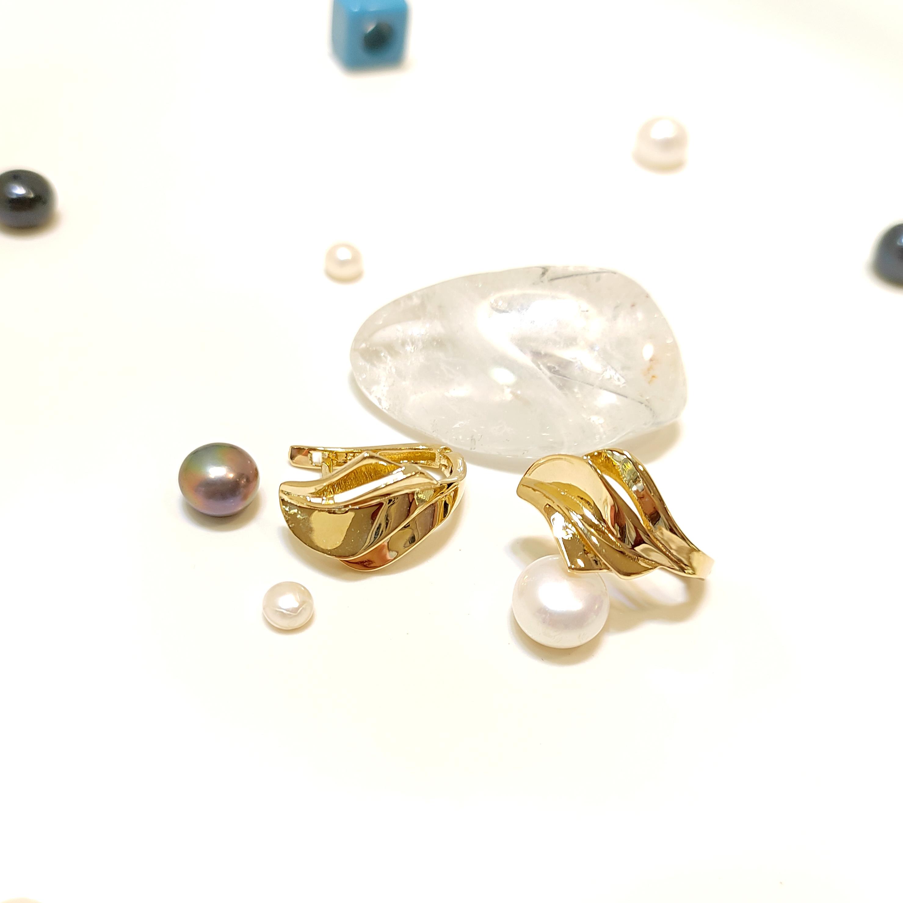 18.3mm Taşsız Küpe 14 Ayar Altın HD VİDEOLU