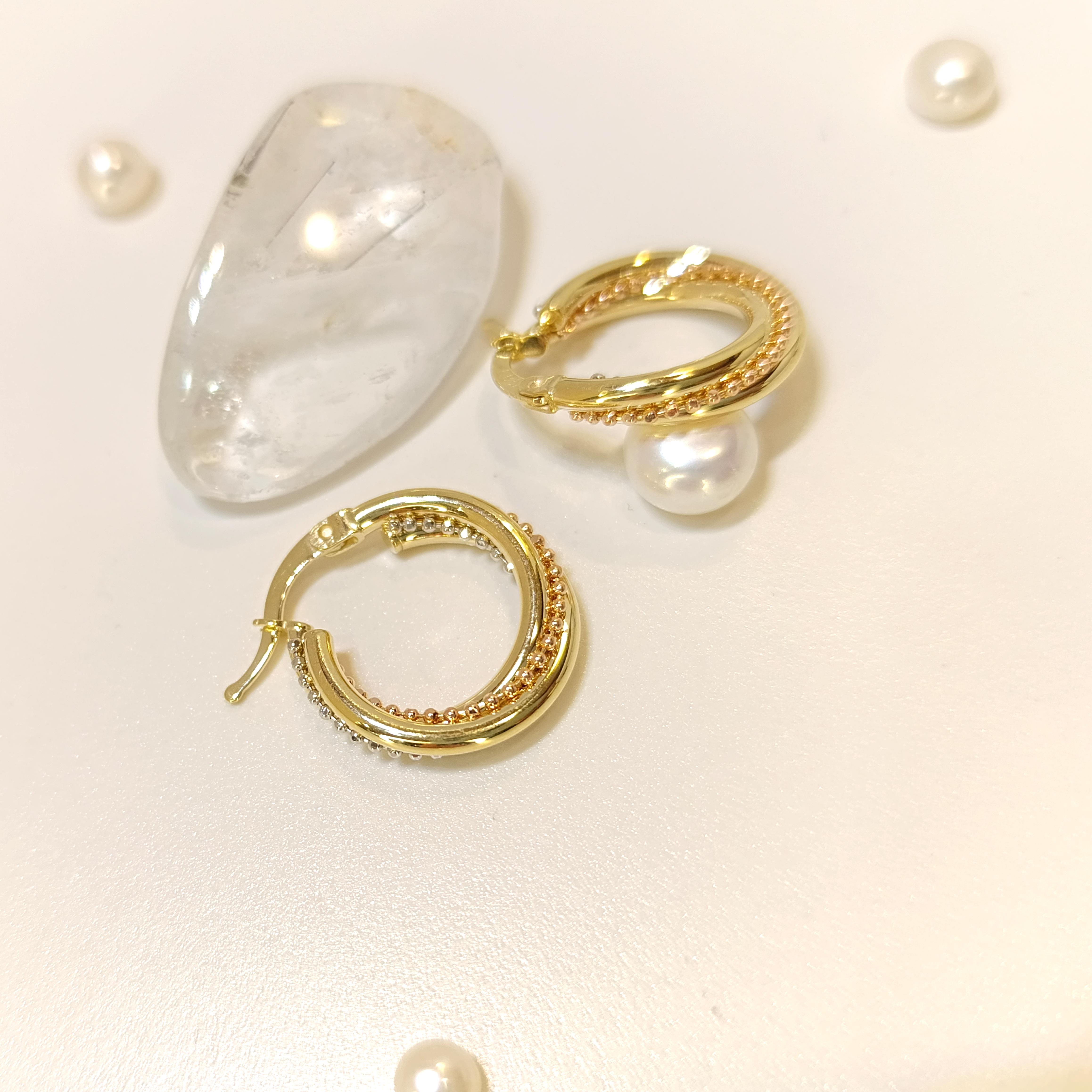 18mm Üçlü Halka Küpe 14 Ayar Altın HD VİDEOLU