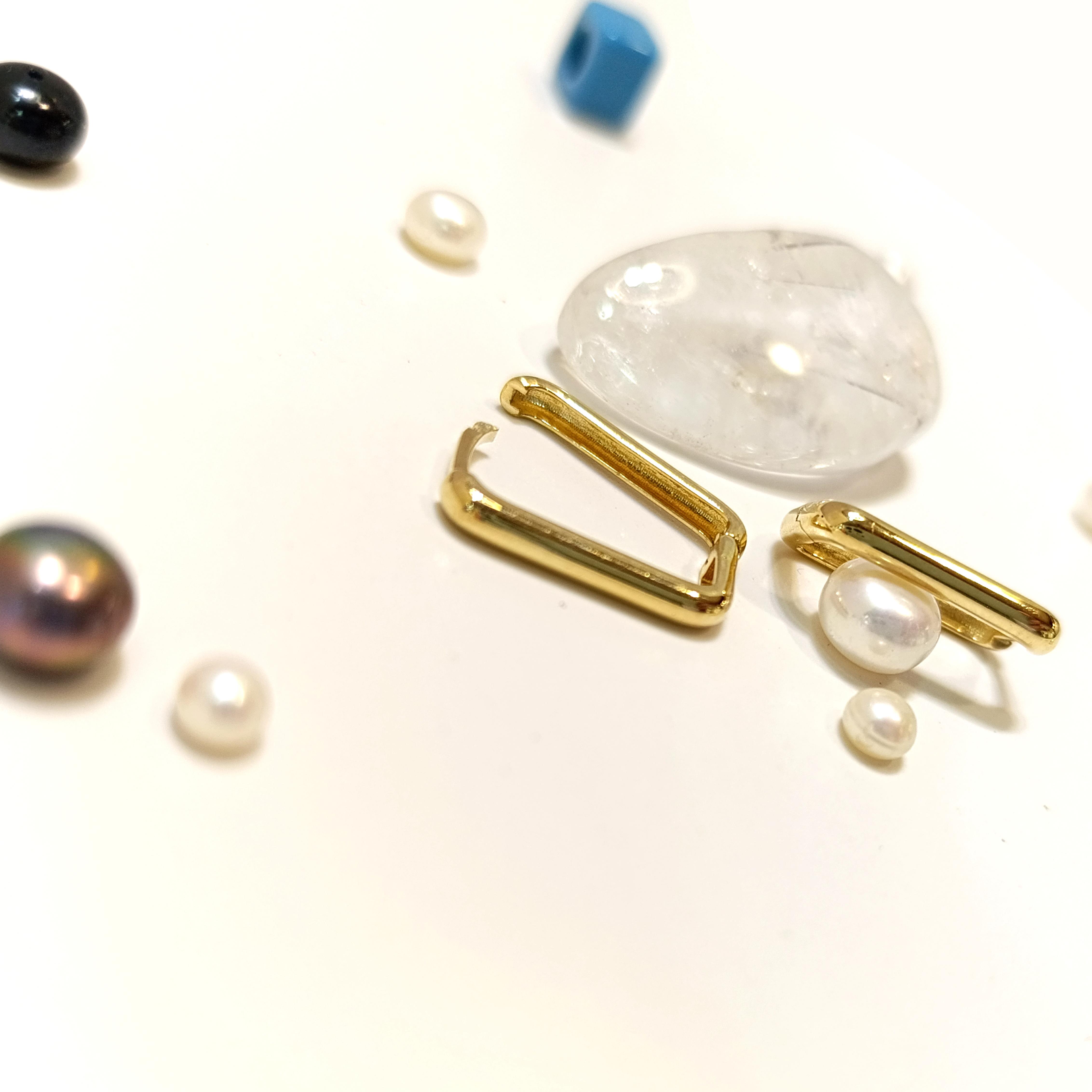 20mm Dik Dörtgen Halka Küpe 14 Ayar Altın HD VİDEOLU