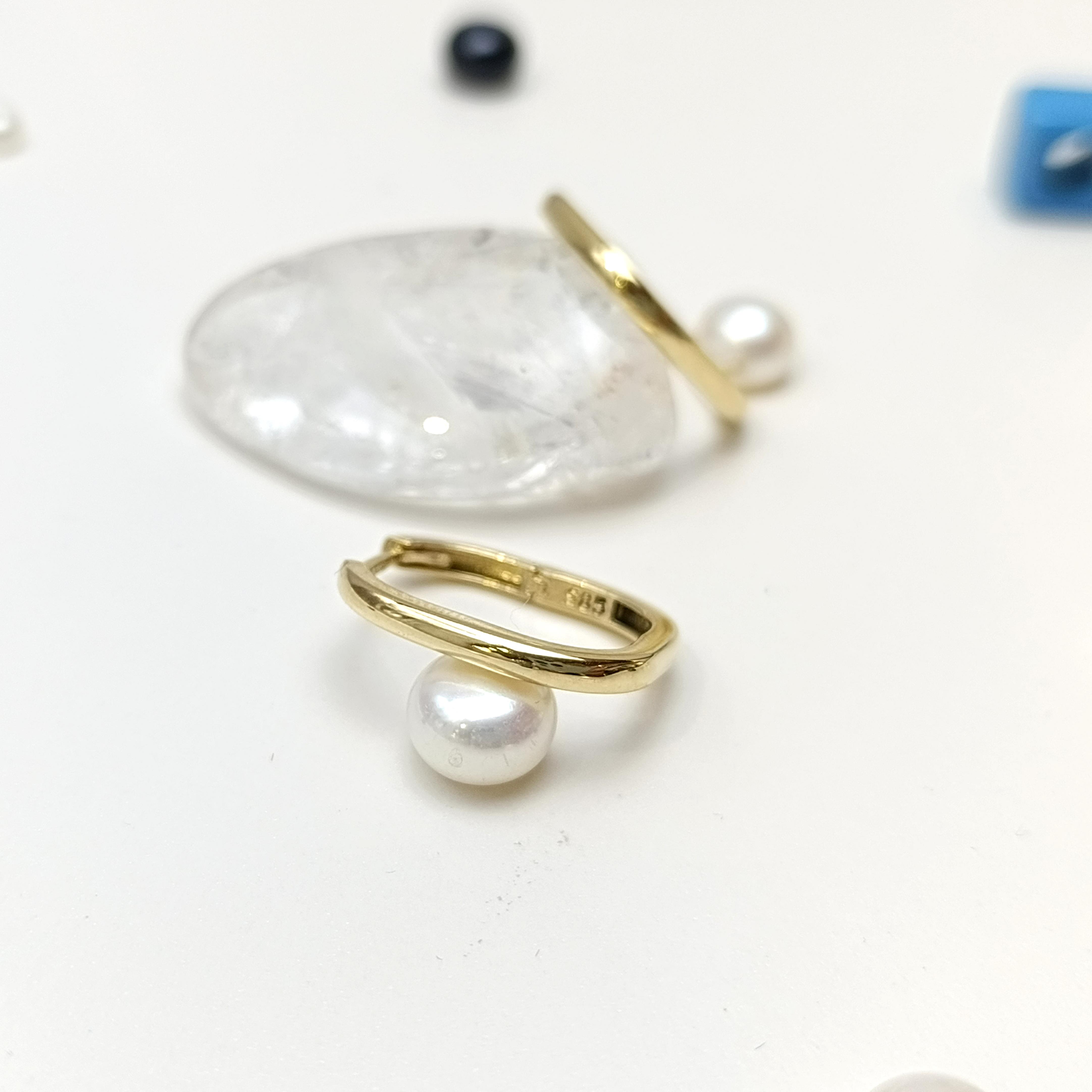 20mm Dikdörtgen Halka Küpe 14 Ayar Altın HD VİDEOLU