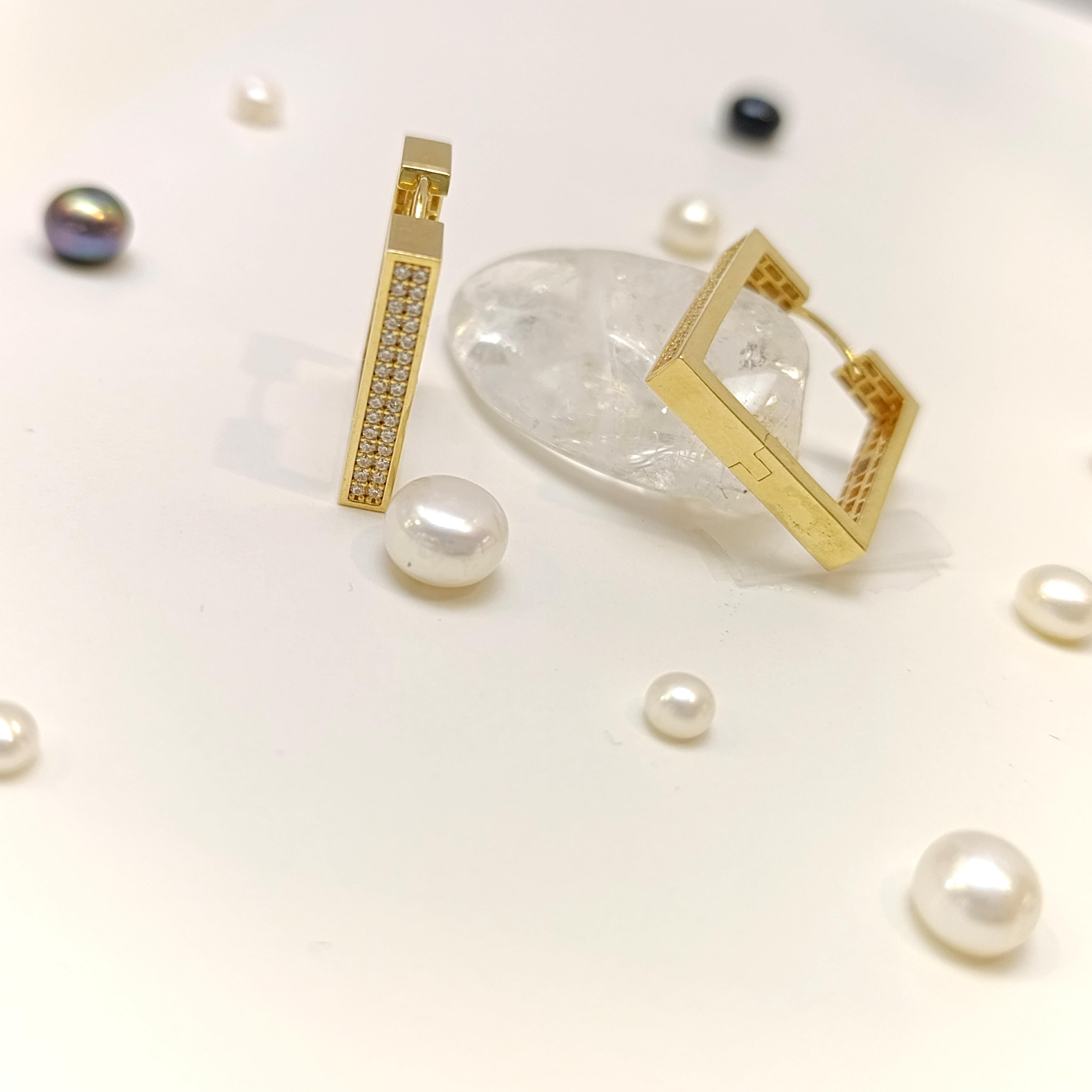 20mm Kare Halka Küpe 14 Ayar Altın HD VİDEOLU