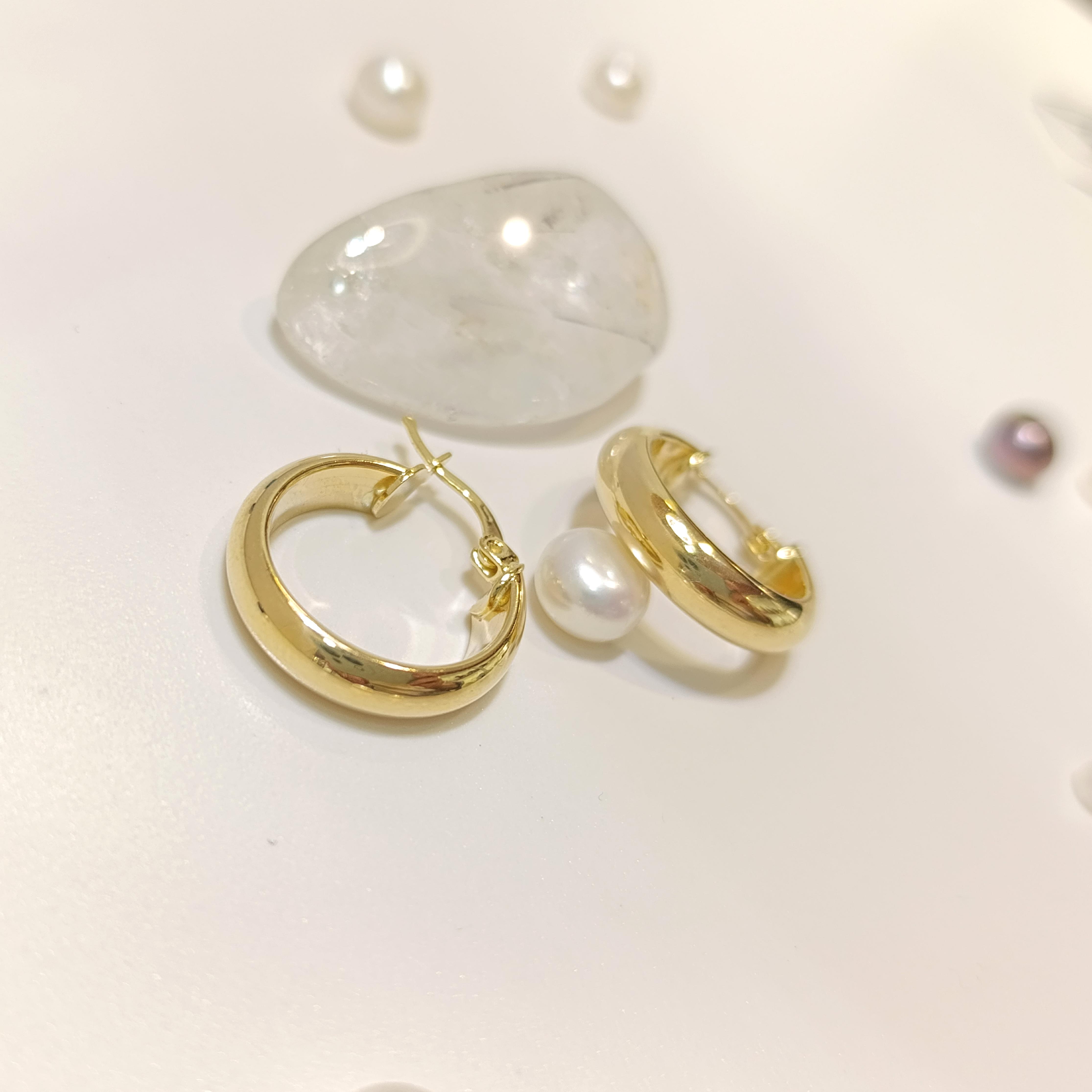 20mm Klasik Halka Küpe 14 Ayar Altın HD VİDEOLU