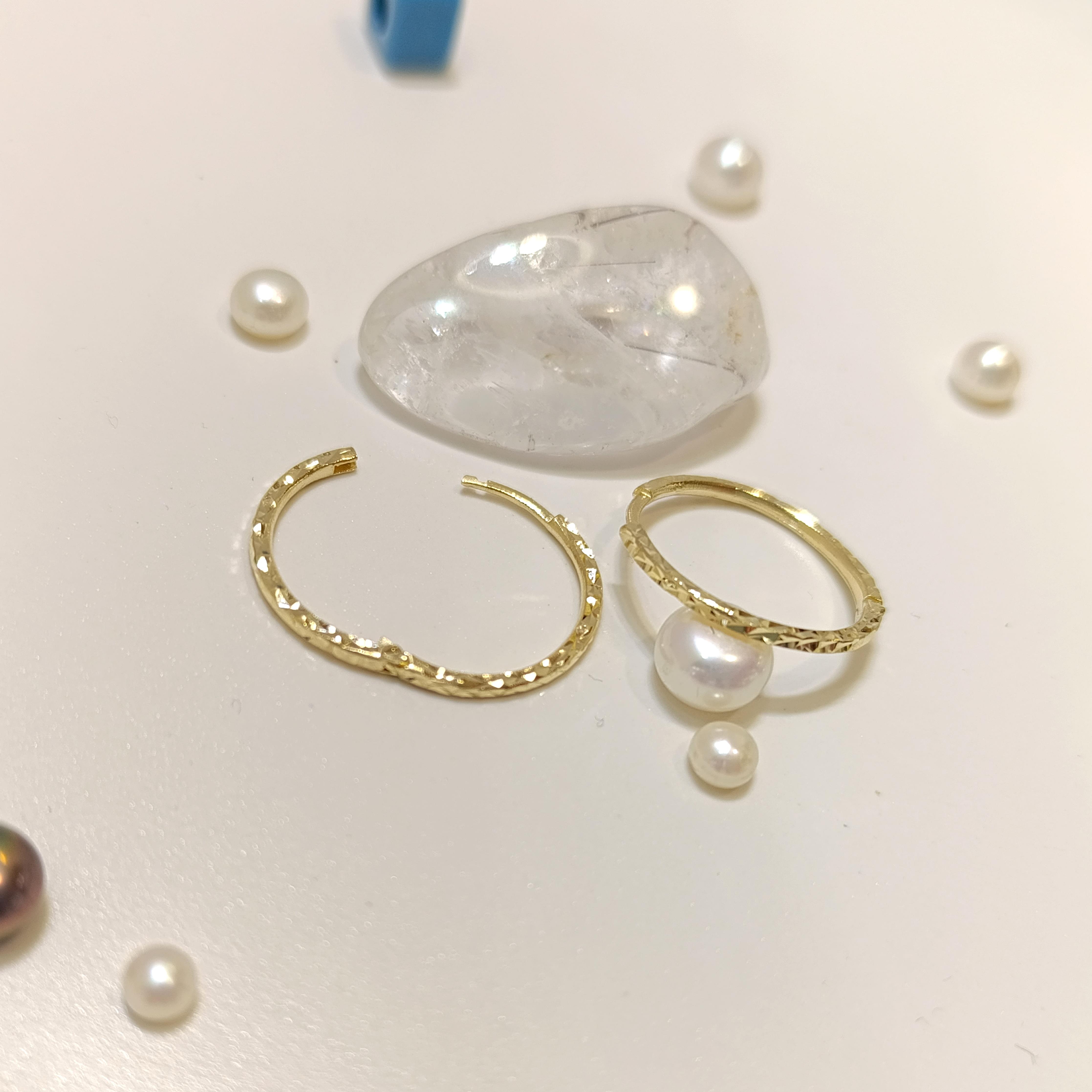 21mm Kalem İşlemeli Halka Küpe 14 Ayar Altın HD VİDEOLU