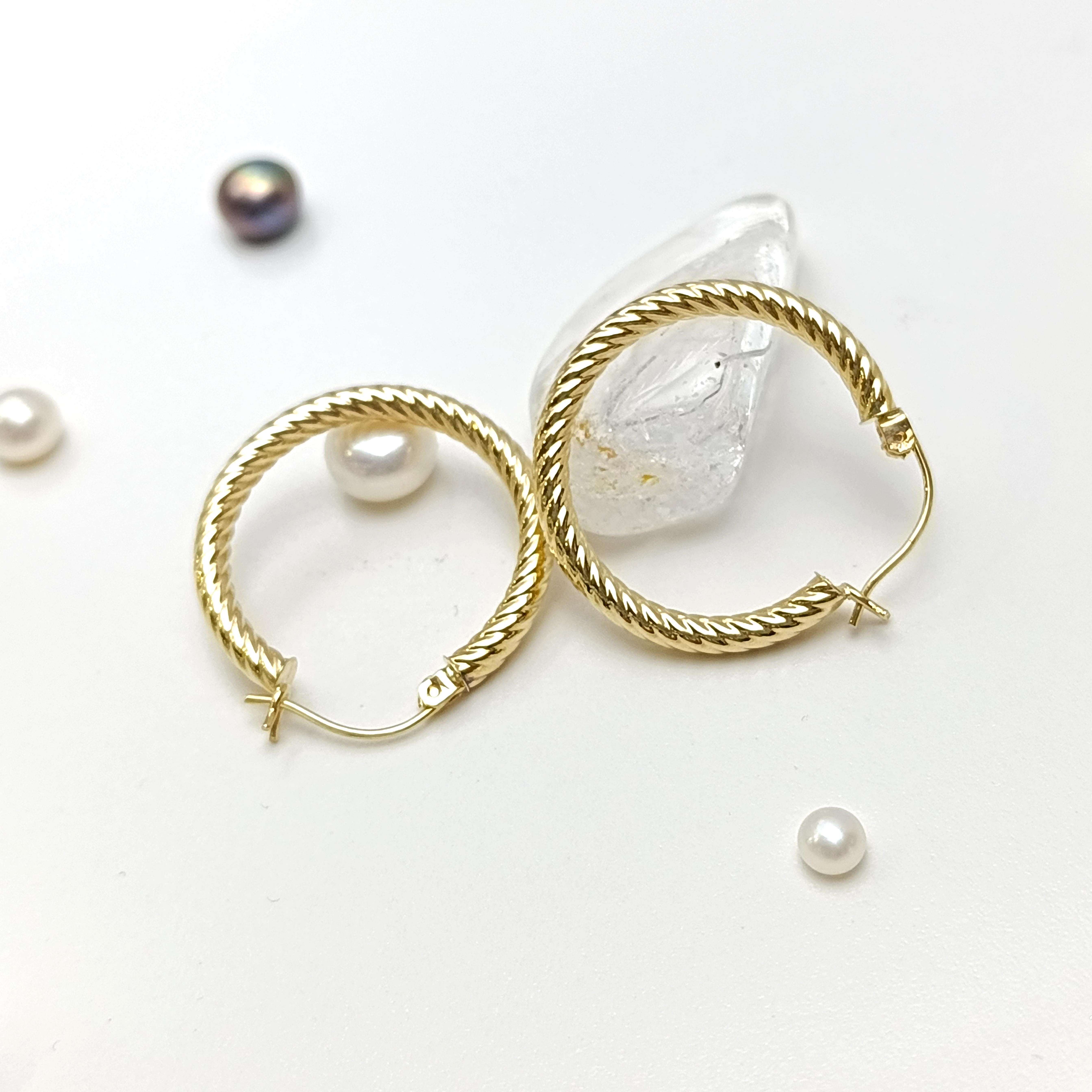 26mm Burma Halka Küpe 14 Ayar Altın HD VİDEOLU