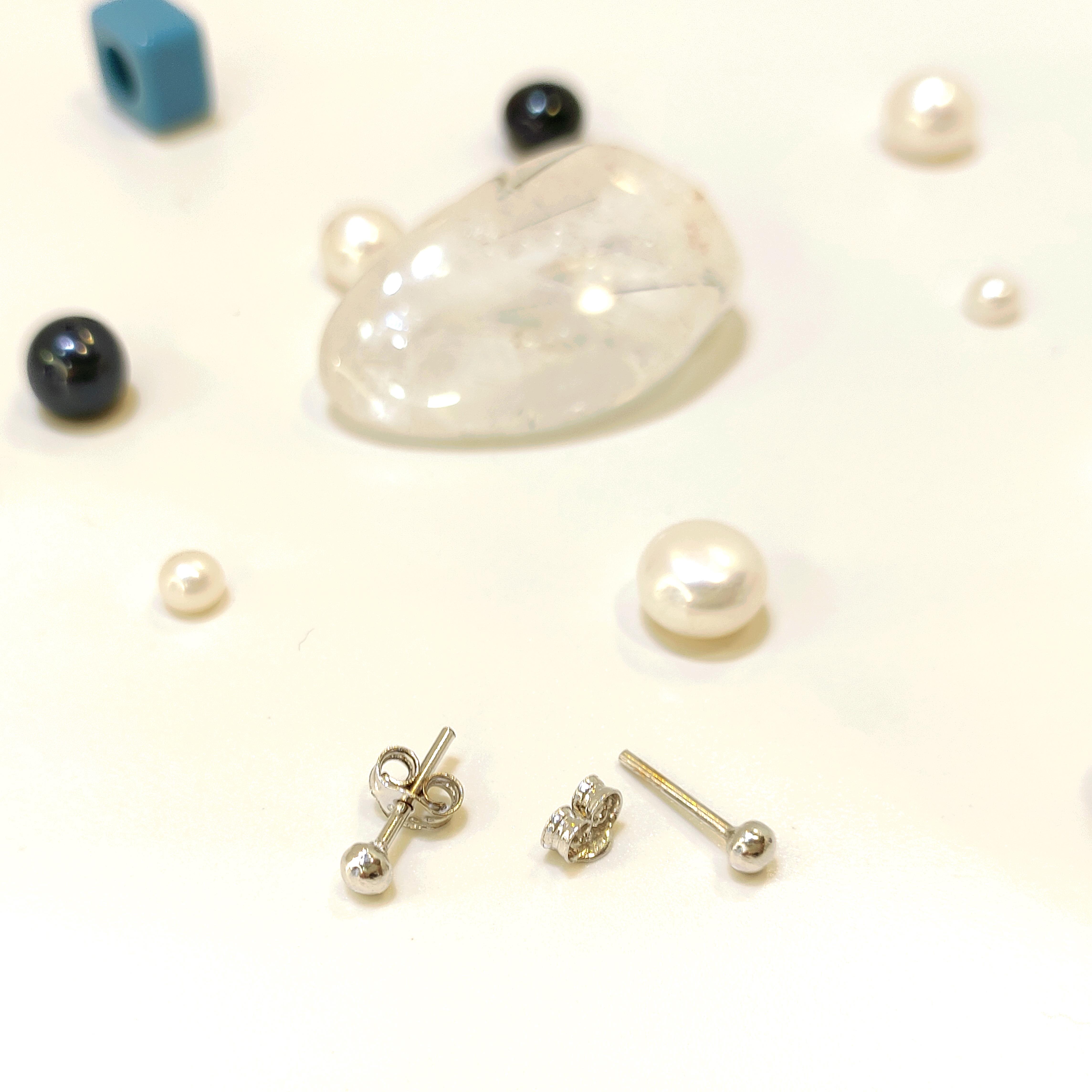 3.1mm Top Vidalı Küpe 14 Ayar Altın 