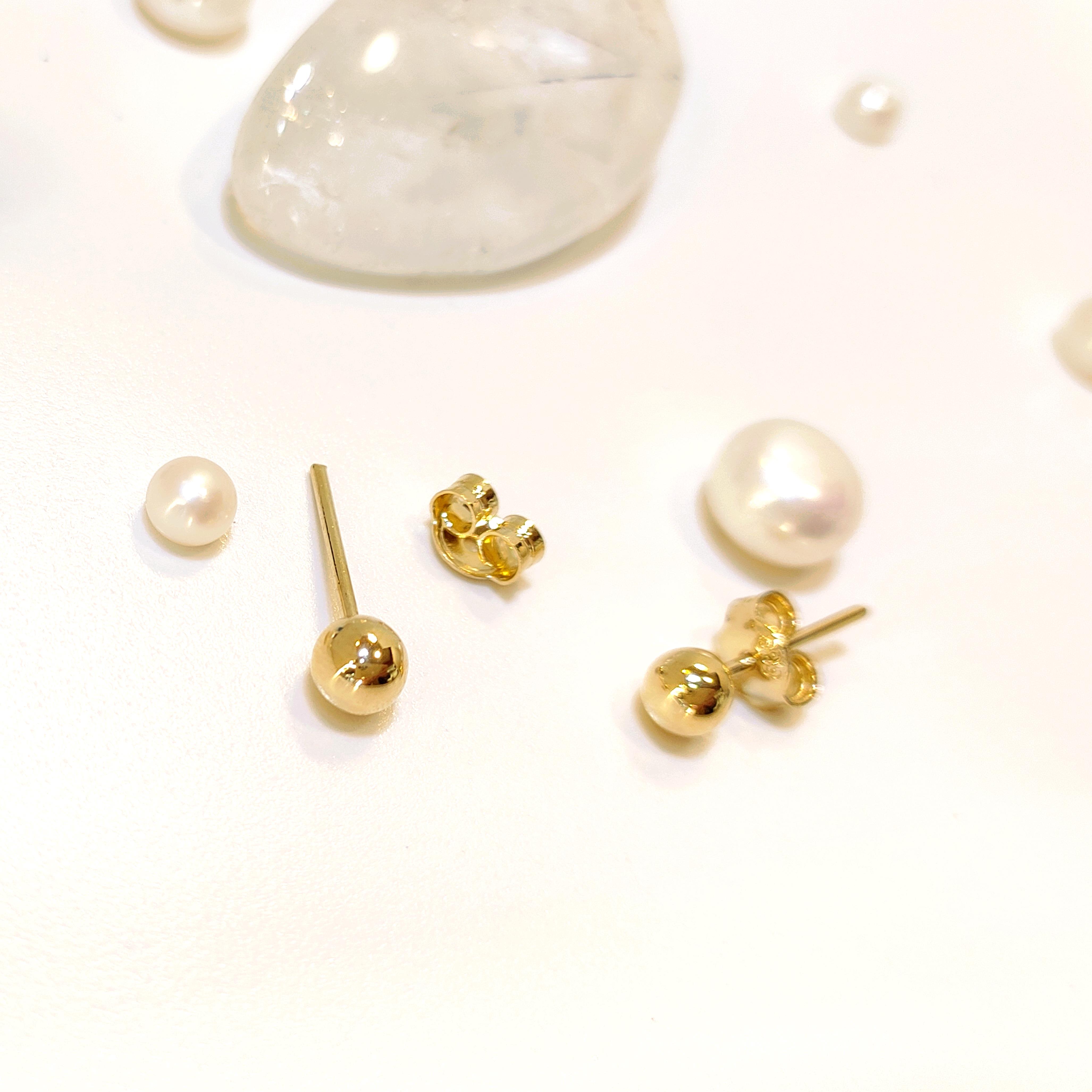 4.4mm Top Vidalı Küpe 14 Ayar Altın 