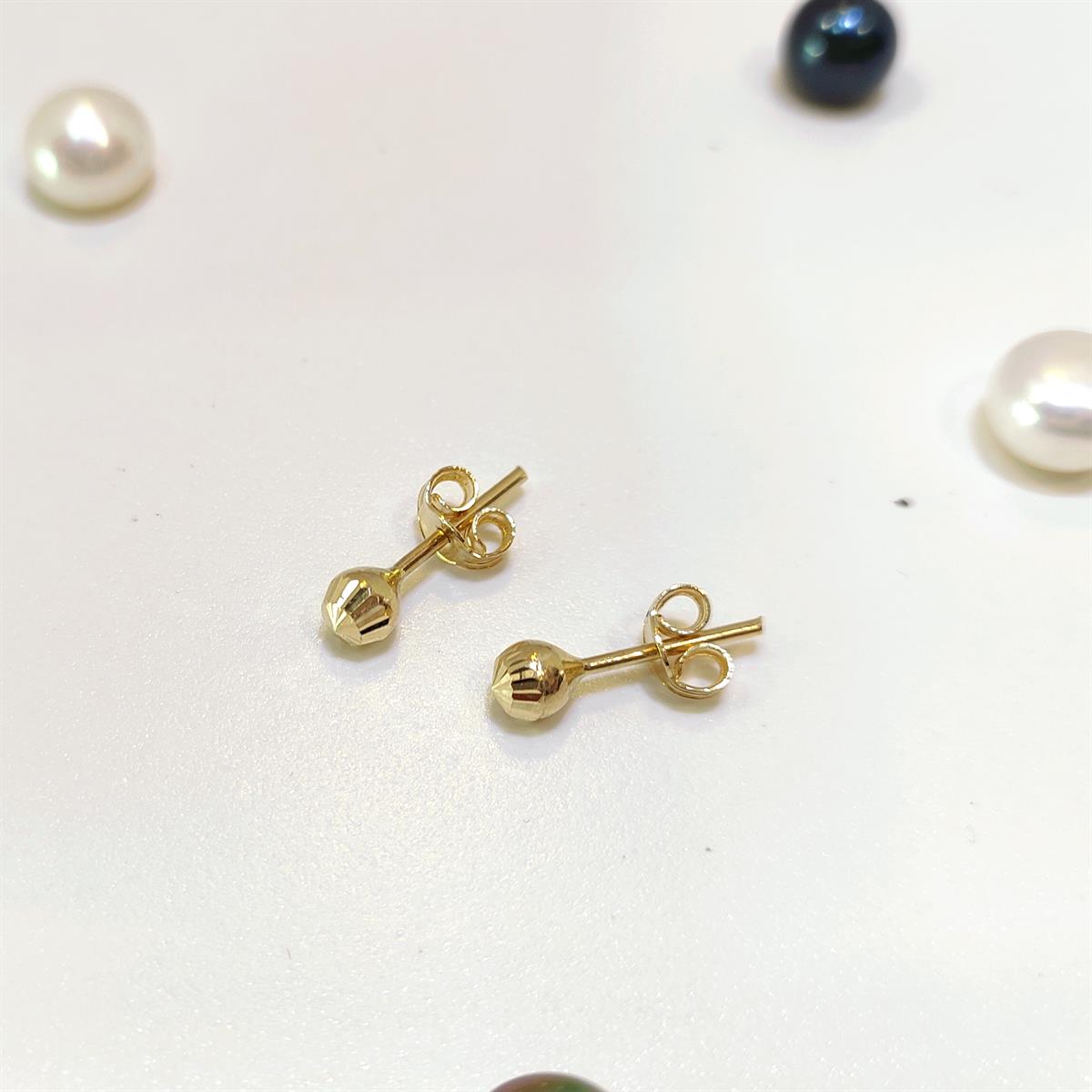 4mm Kalemli Top Vidalı Küpe 14 Ayar Altın HD VİDEOLU