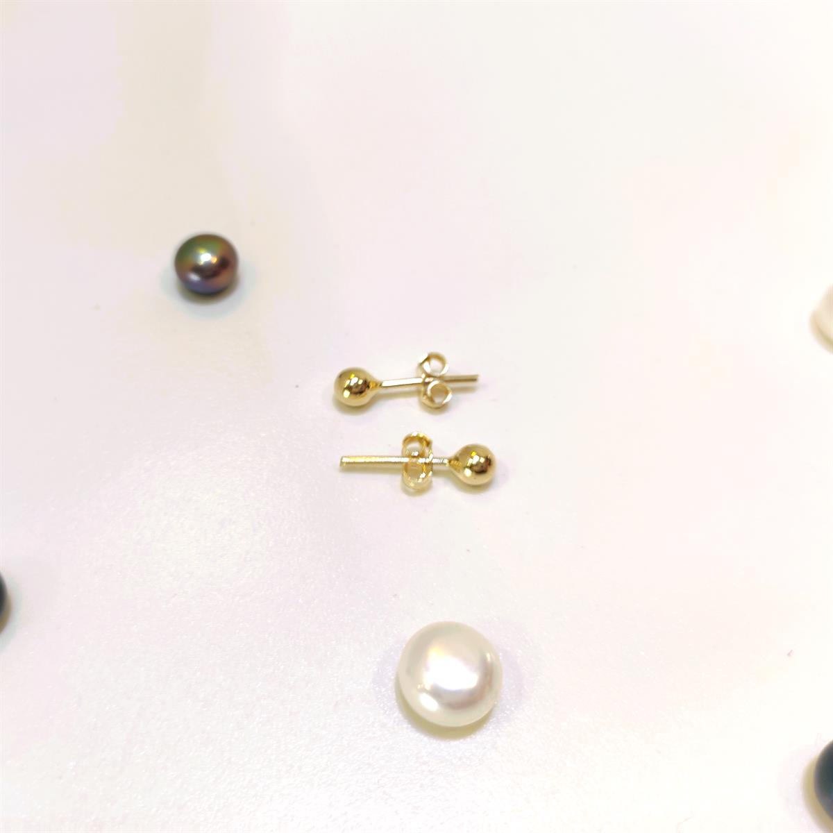 4mm Top Vidalı Küpe 14 Ayar Altın HD VİDEOLU