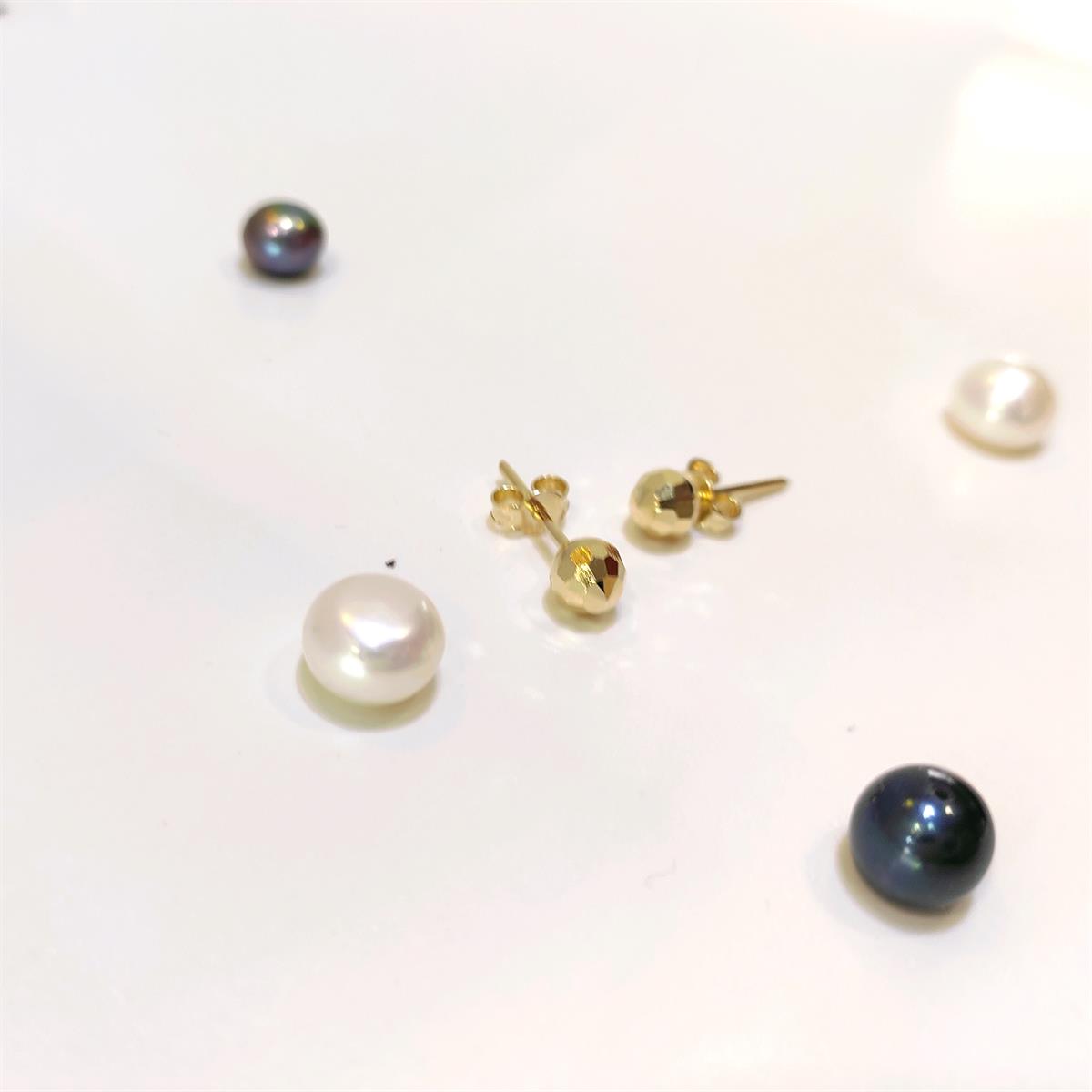 5mm Dövme Kalemli Top Vidalı Küpe 14 Ayar Altın HD VİDEOLU