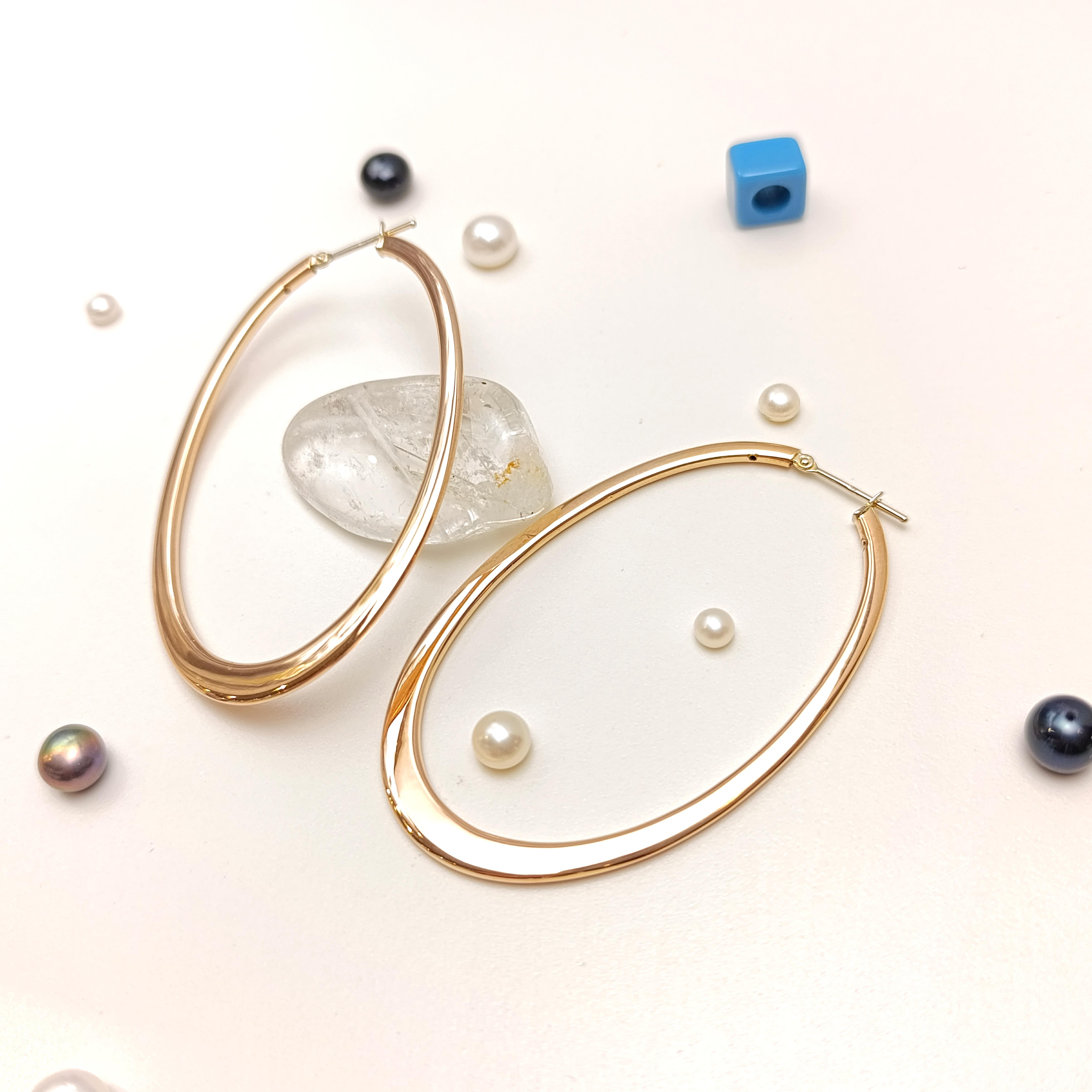 60mm  Extra Büyük Boy Oval Halka Küpe 14 Ayar Altın HD VİDEOLU