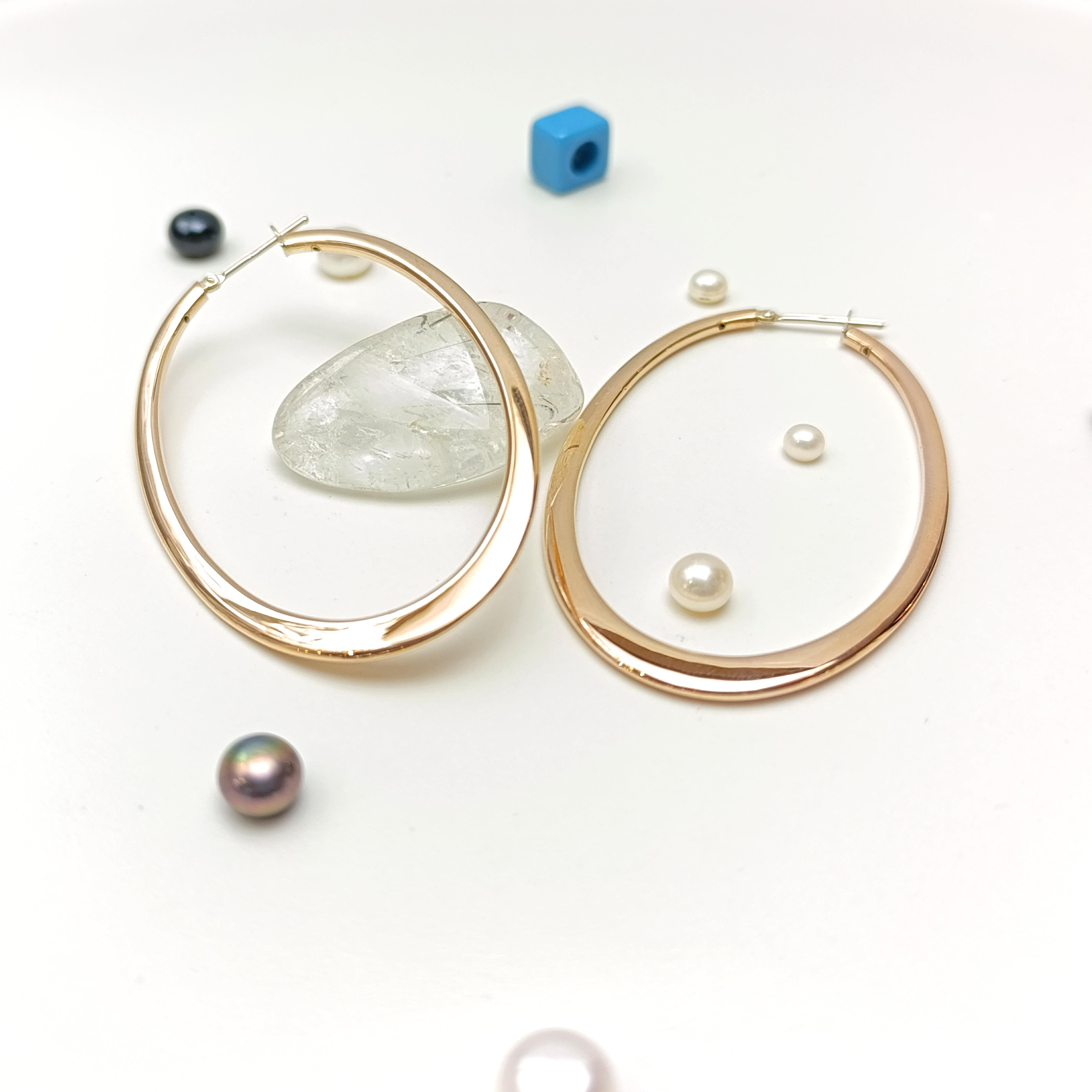 60mm  Extra Büyük Boy Oval Halka Küpe 14 Ayar Altın HD VİDEOLU