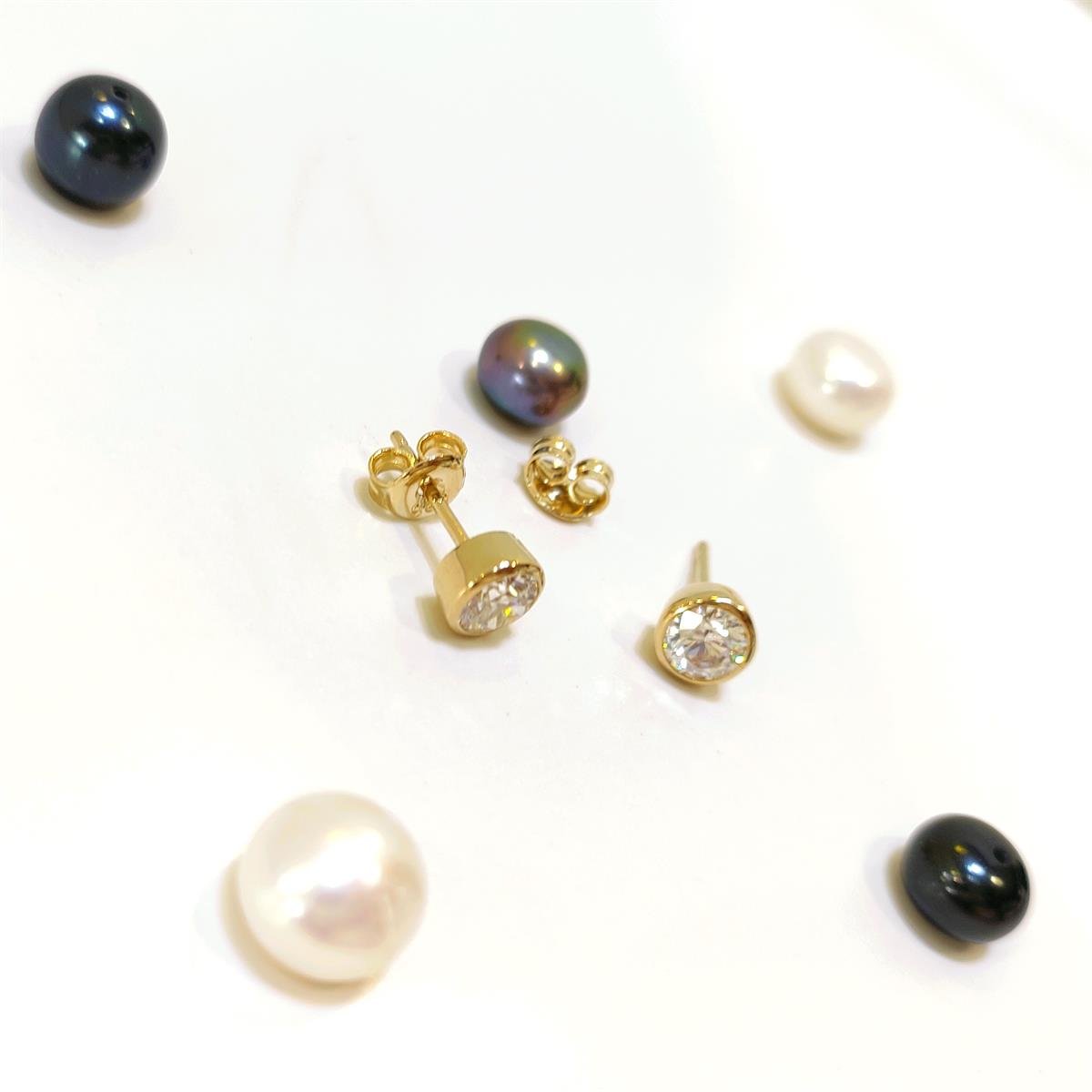 6mm Tek Taş Vidalı Küpe 14 Ayar Altın HD VİDEOLU