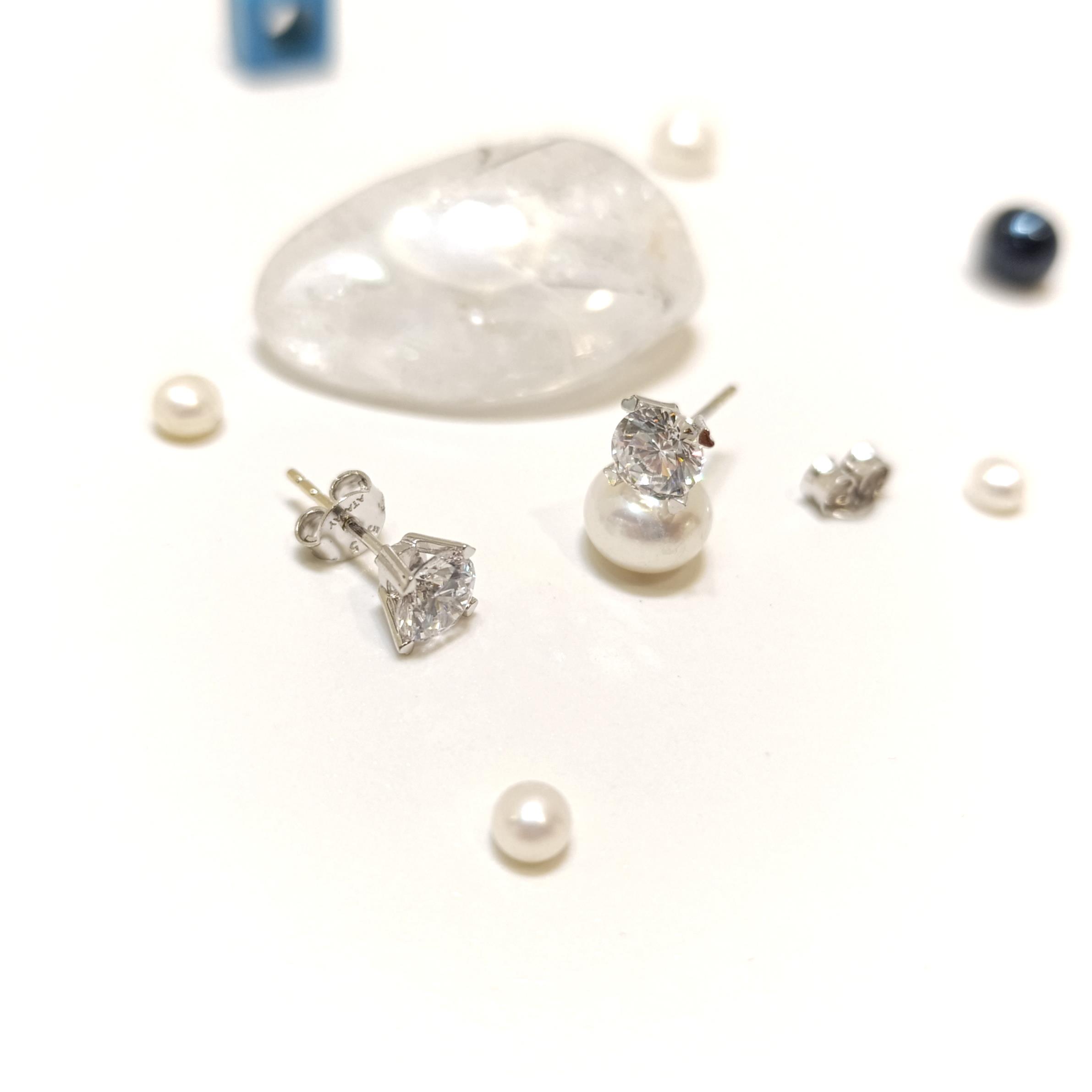 6mm Vidalı Tek Taş Küpe 14 Ayar Altın HD VİDEOLU