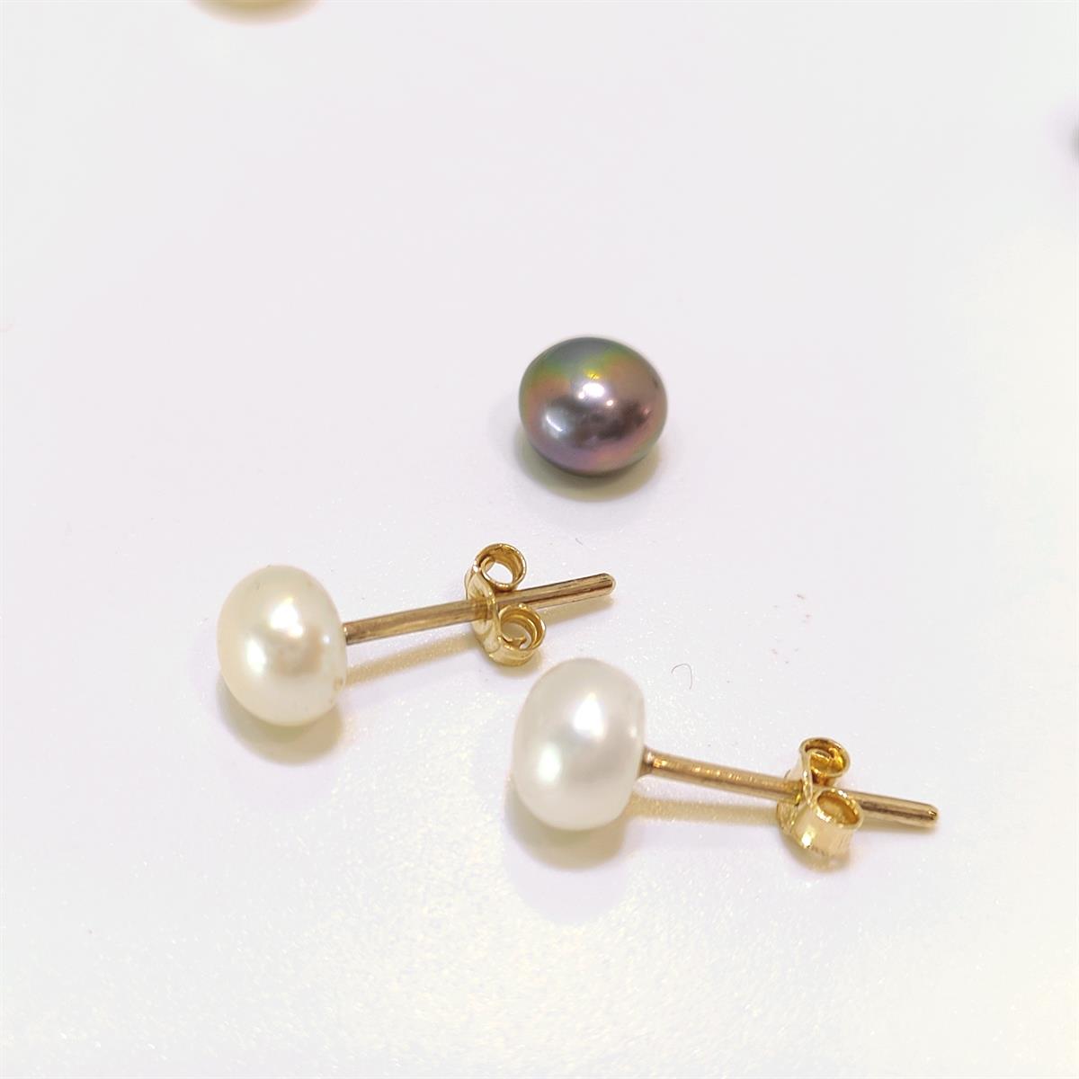 7mm İnci Vidalı Top Küpe 14 Ayar Altın HD VİDEOLU