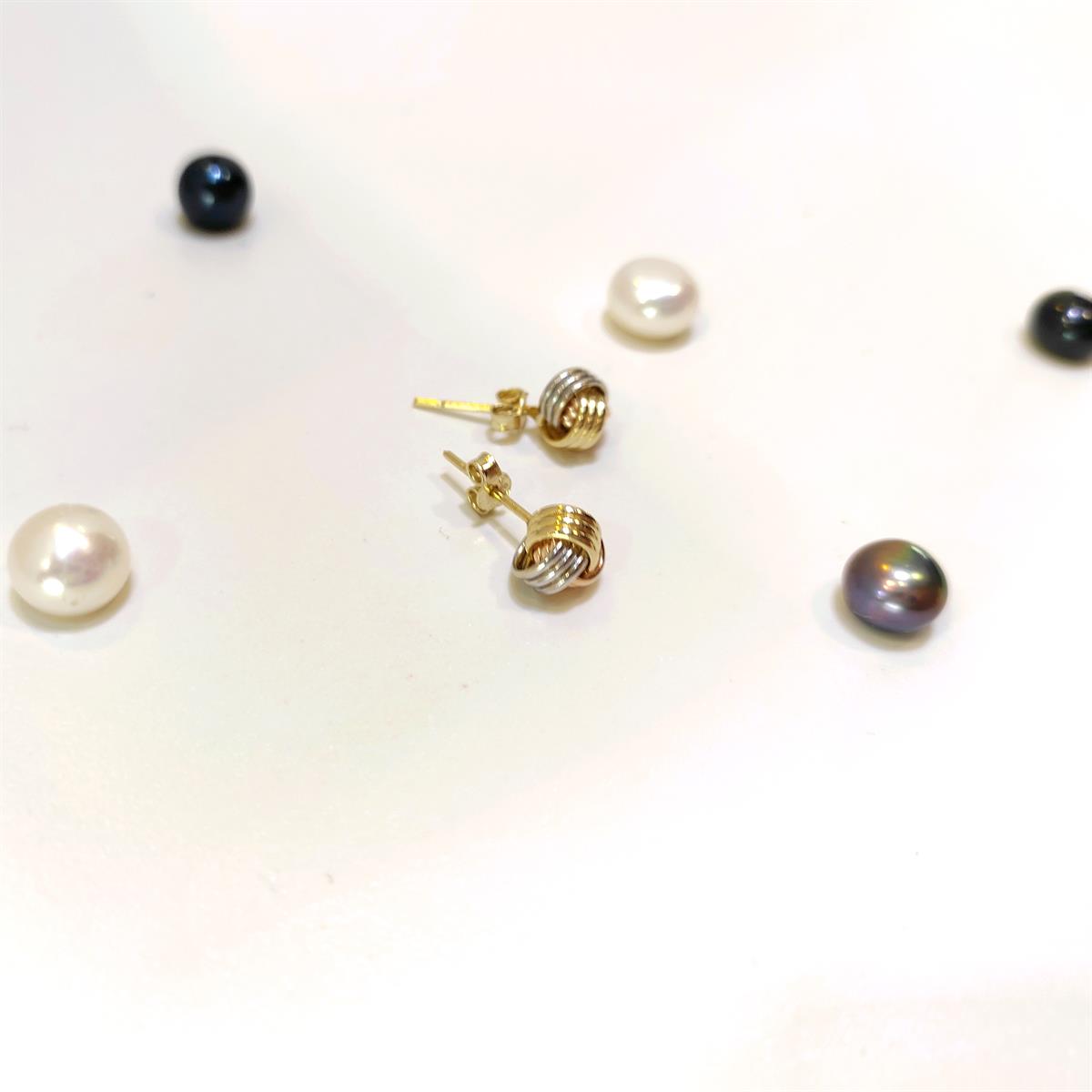 7mm Yün Yumağı Vidalı Küpe 14 Ayar Altın HD VİDEOLU