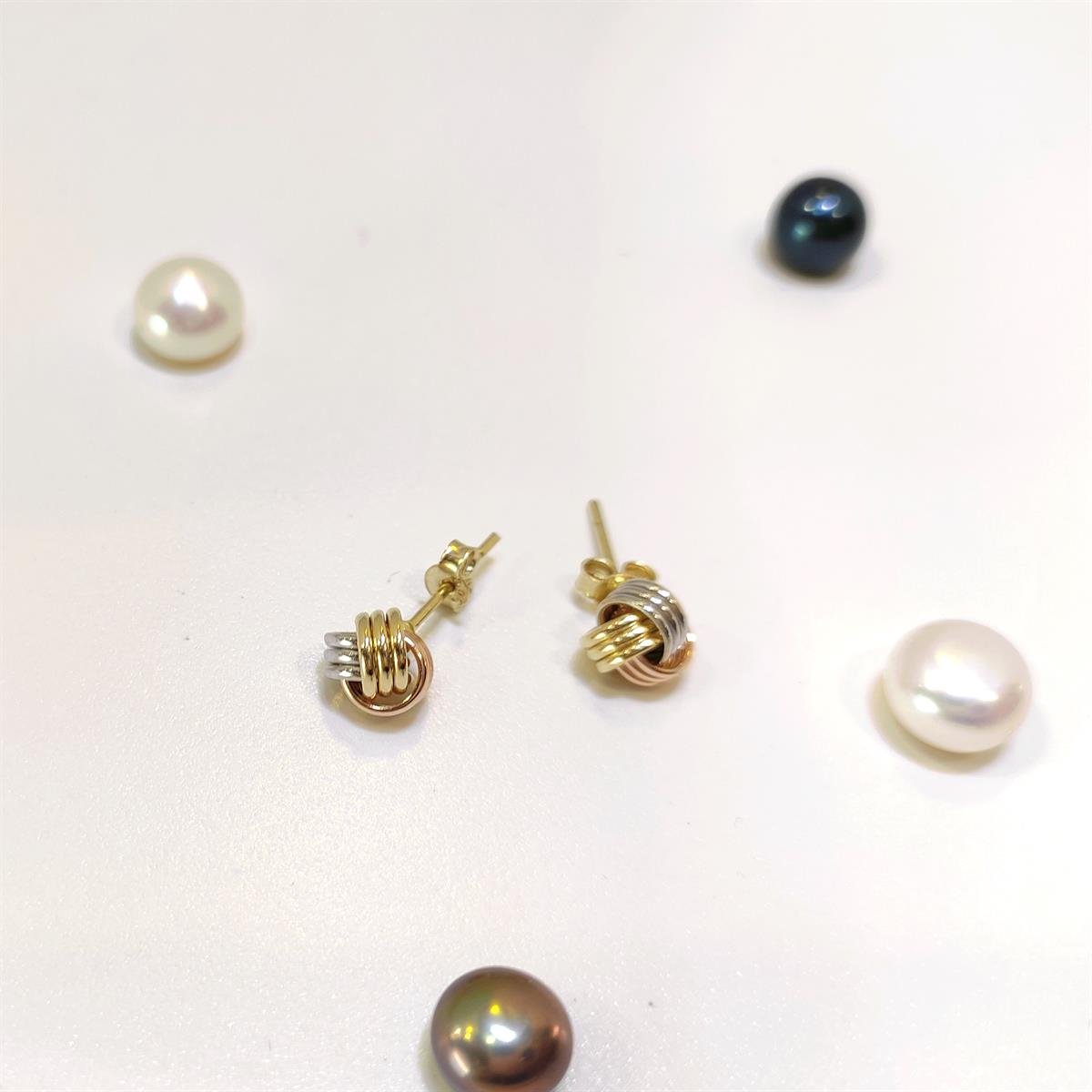 7mm Yün Yumağı Vidalı Küpe 14 Ayar Altın HD VİDEOLU