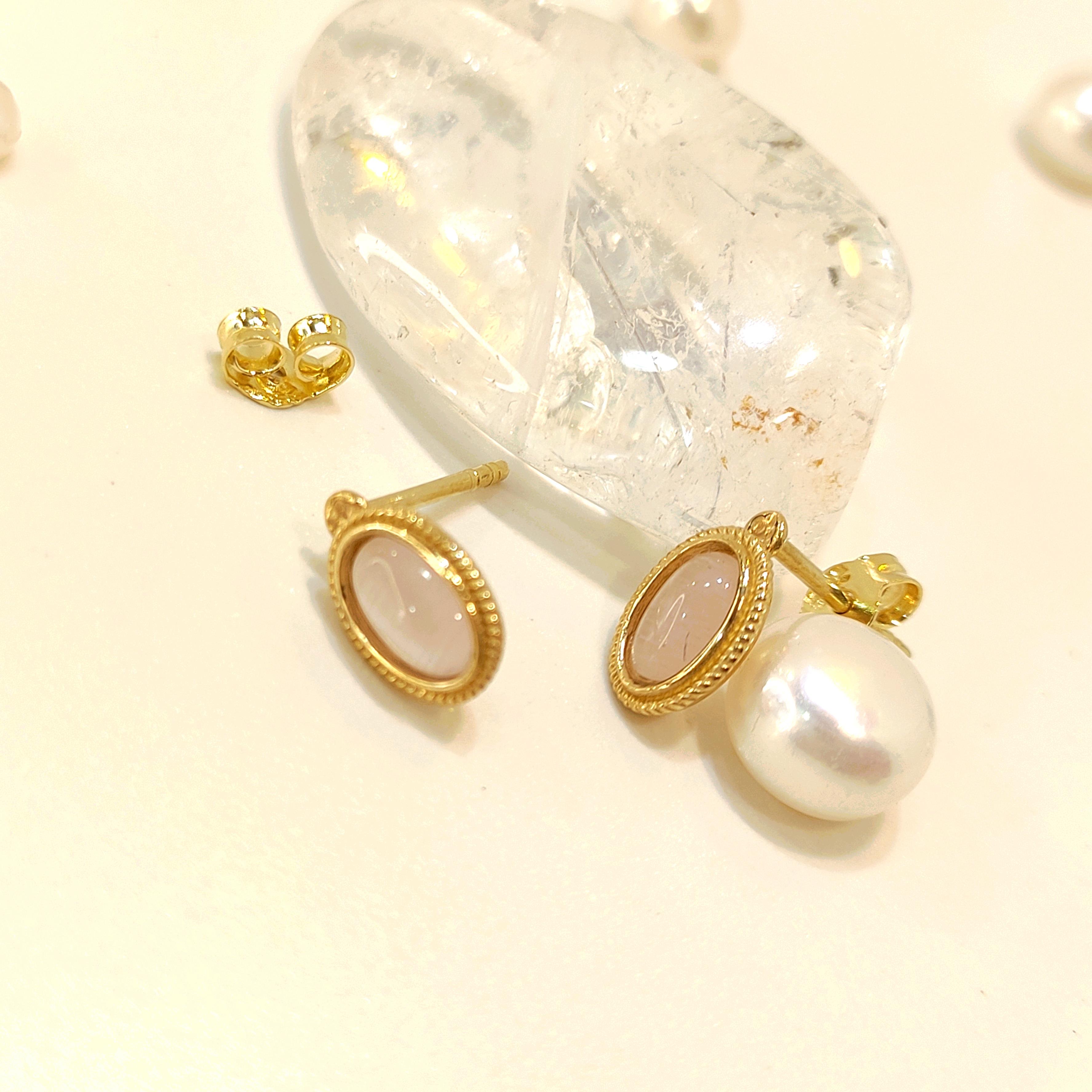 Açık Pembe Taşlı Vidalı Küpe 14 Ayar Altın HD VİDEOLU