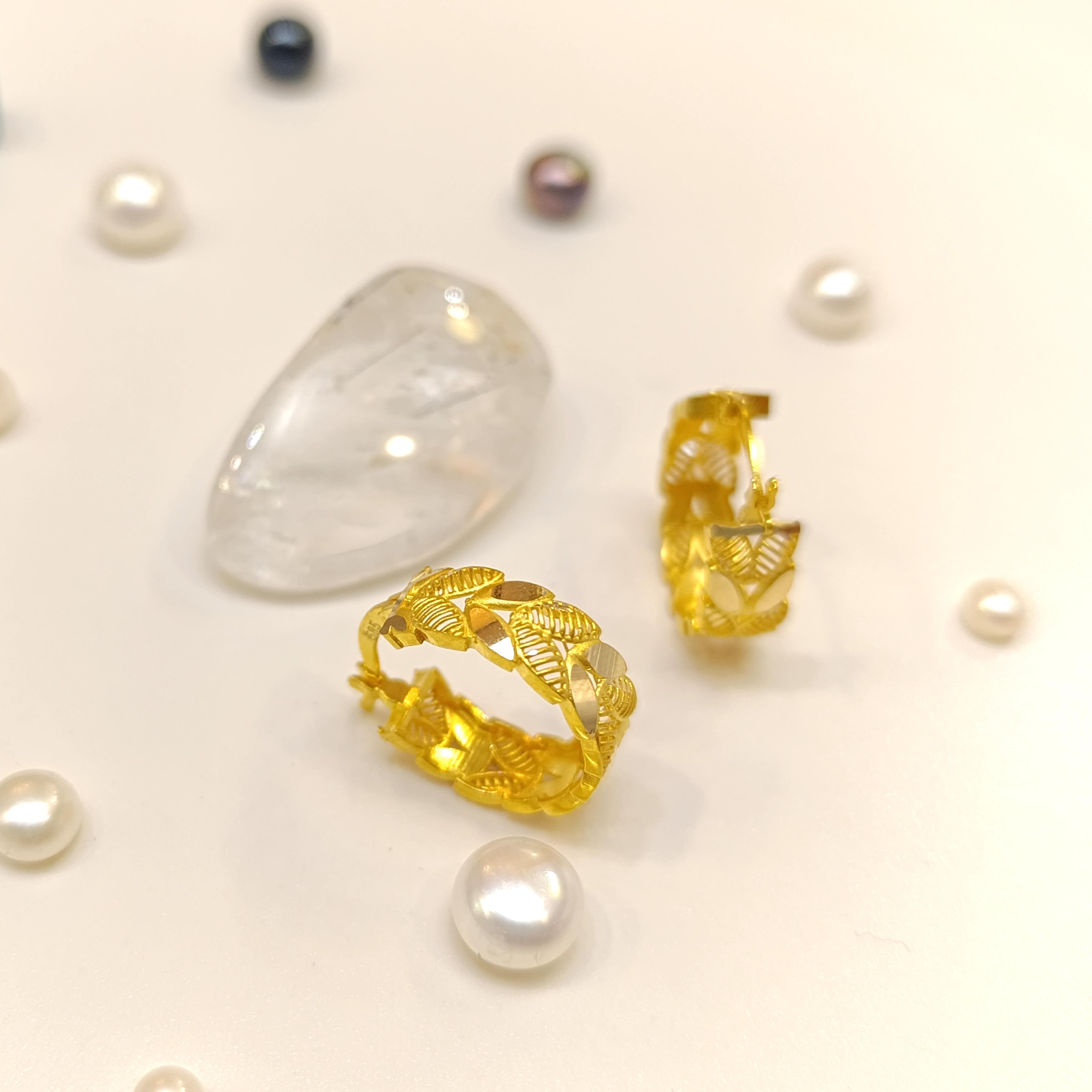 Başak Halka Küpe 14 Ayar Altın HD VİDEOLU