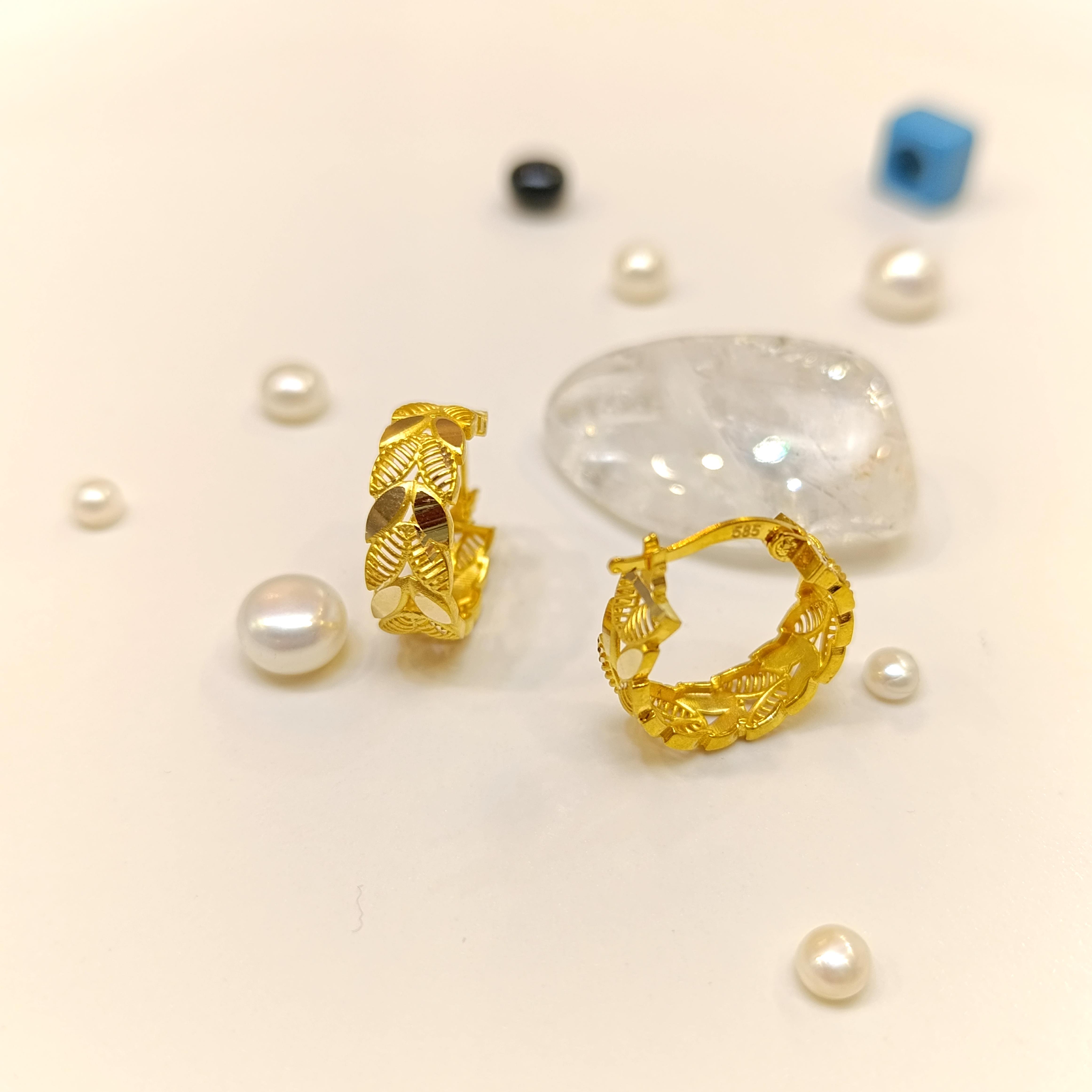 Başak Halka Küpe 14 Ayar Altın HD VİDEOLU