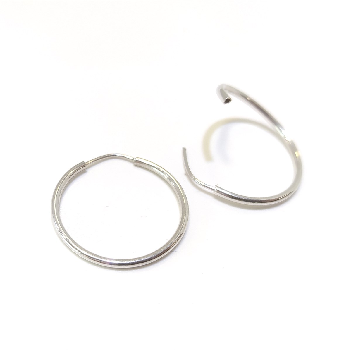 Beyaz Halka Küpe 14 Ayar Altın