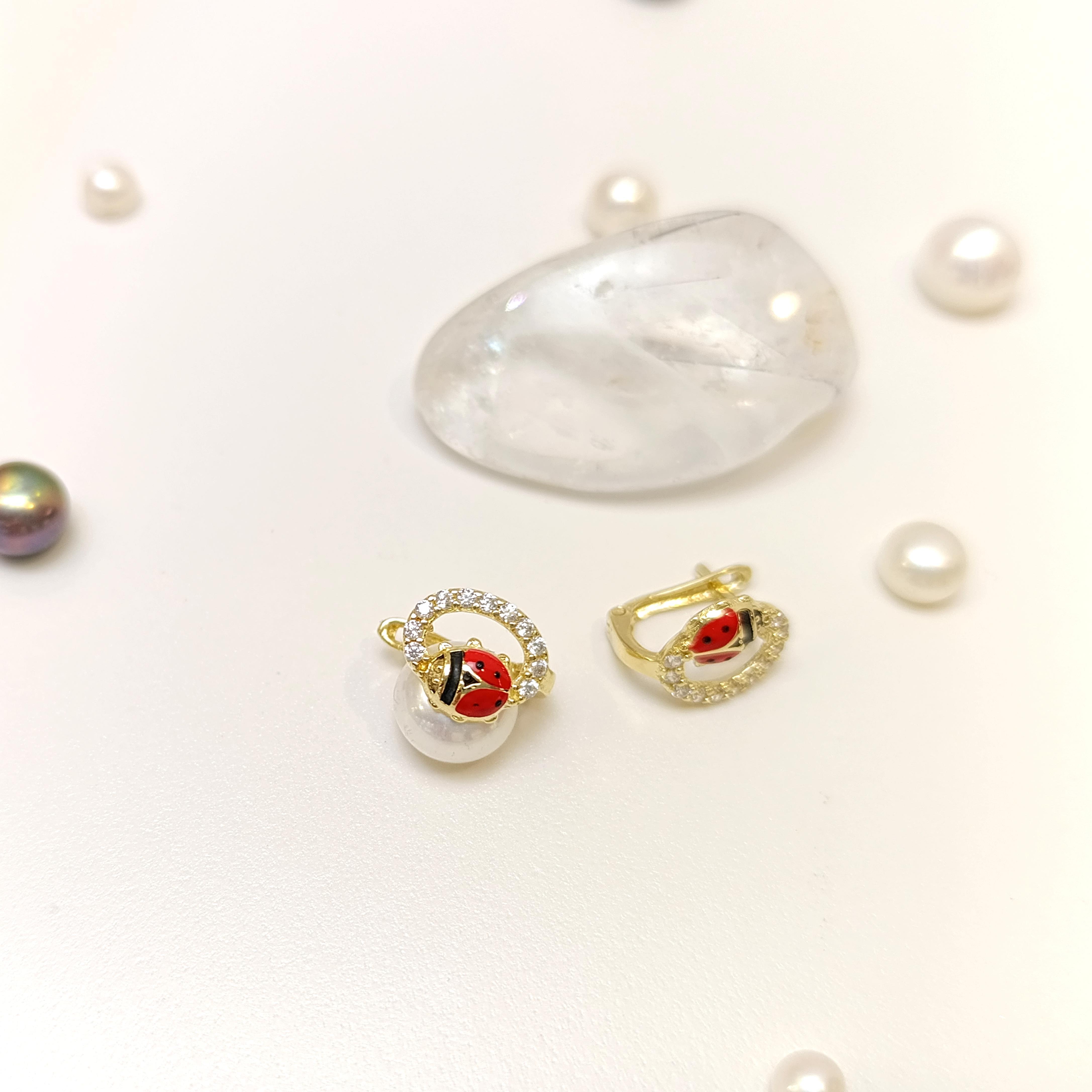 Çocuk Boyu Uğur Böceği Küpe 14 Ayar Altın HD VİDEOLU