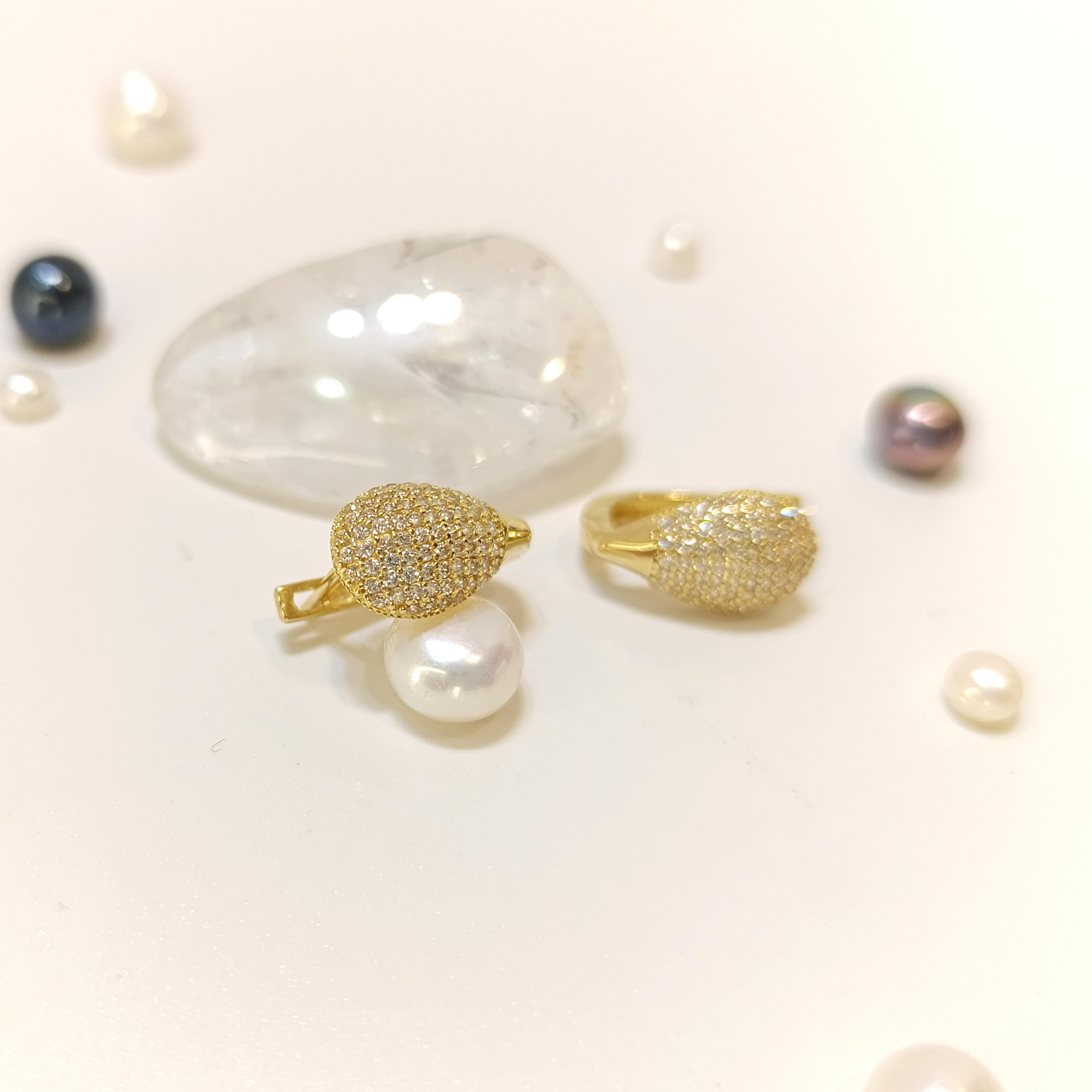 Damla Küpe 14 Ayar Altın HD VİDEOLU