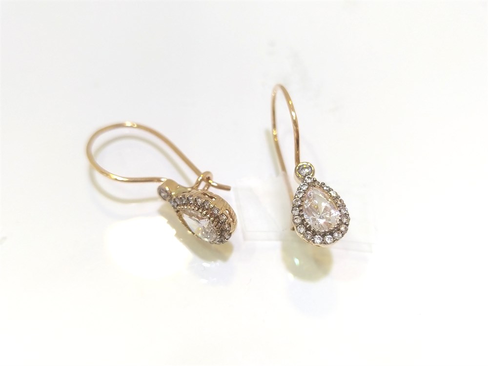 Damla Tek Taş Sallanan  Küpe  14 Ayar Altın