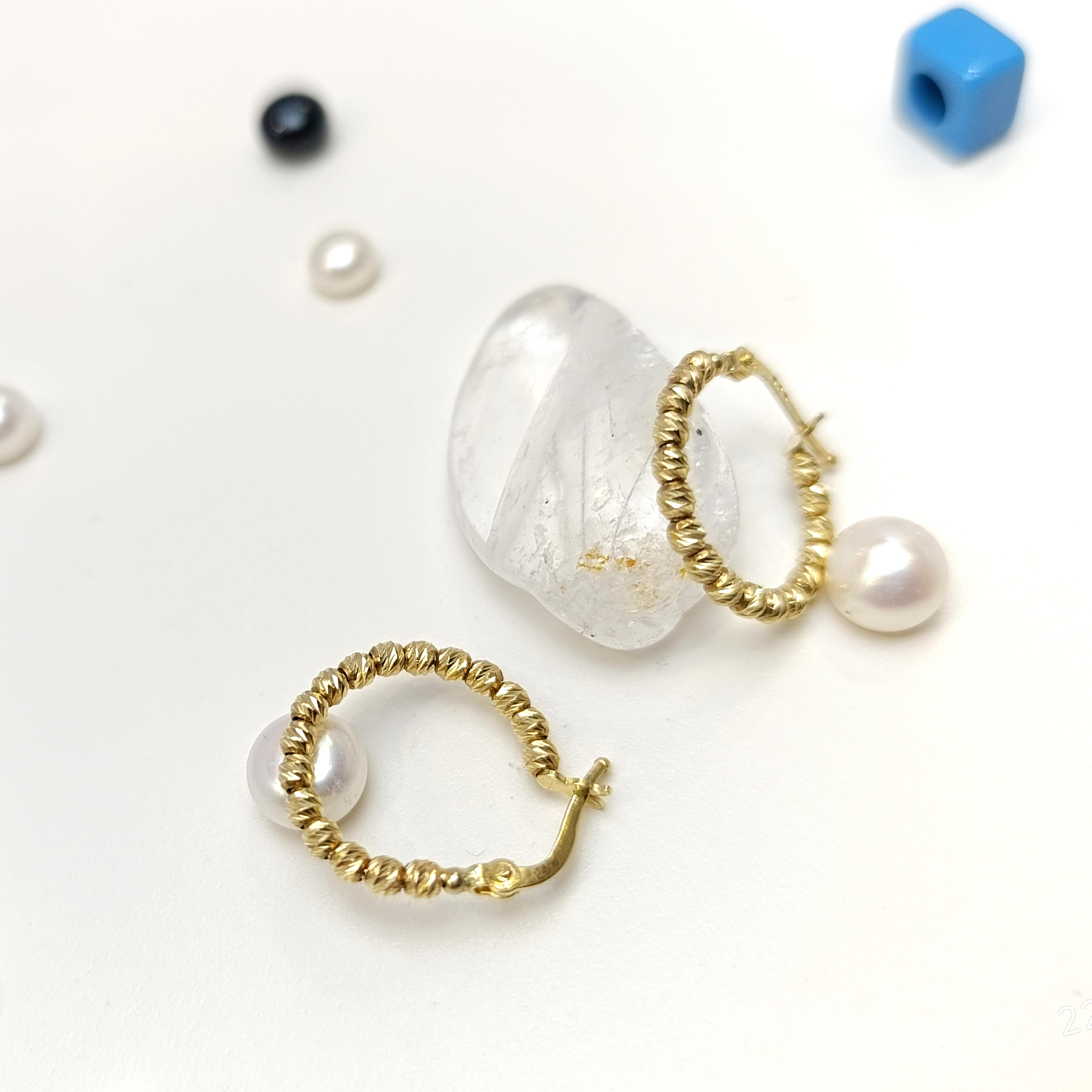 Dorika Toplu Halka Küpe 14 Ayar Altın HD VİDEOLU