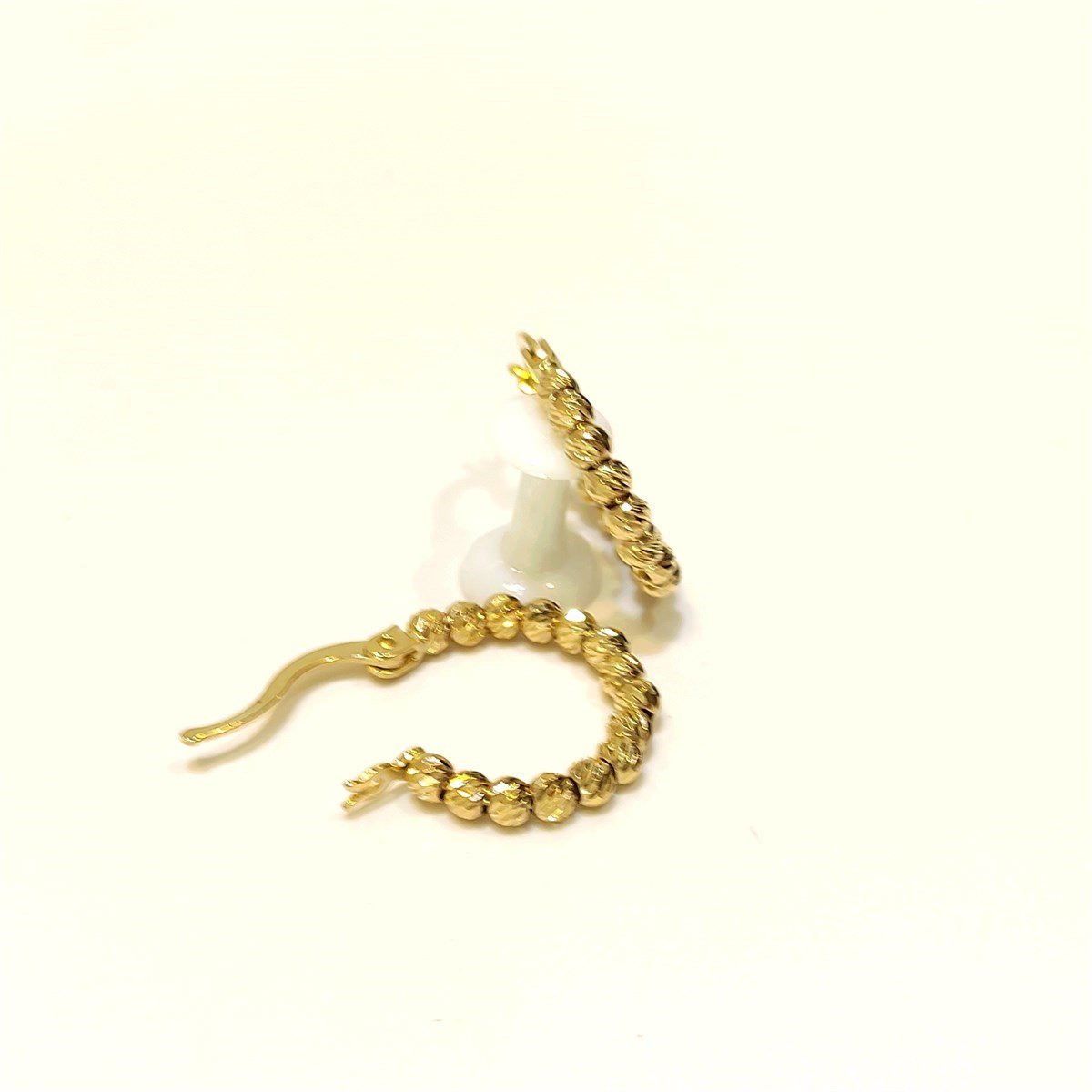 Dorika Toplu Halka Küpe 14 Ayar Altın 4K VİDEO