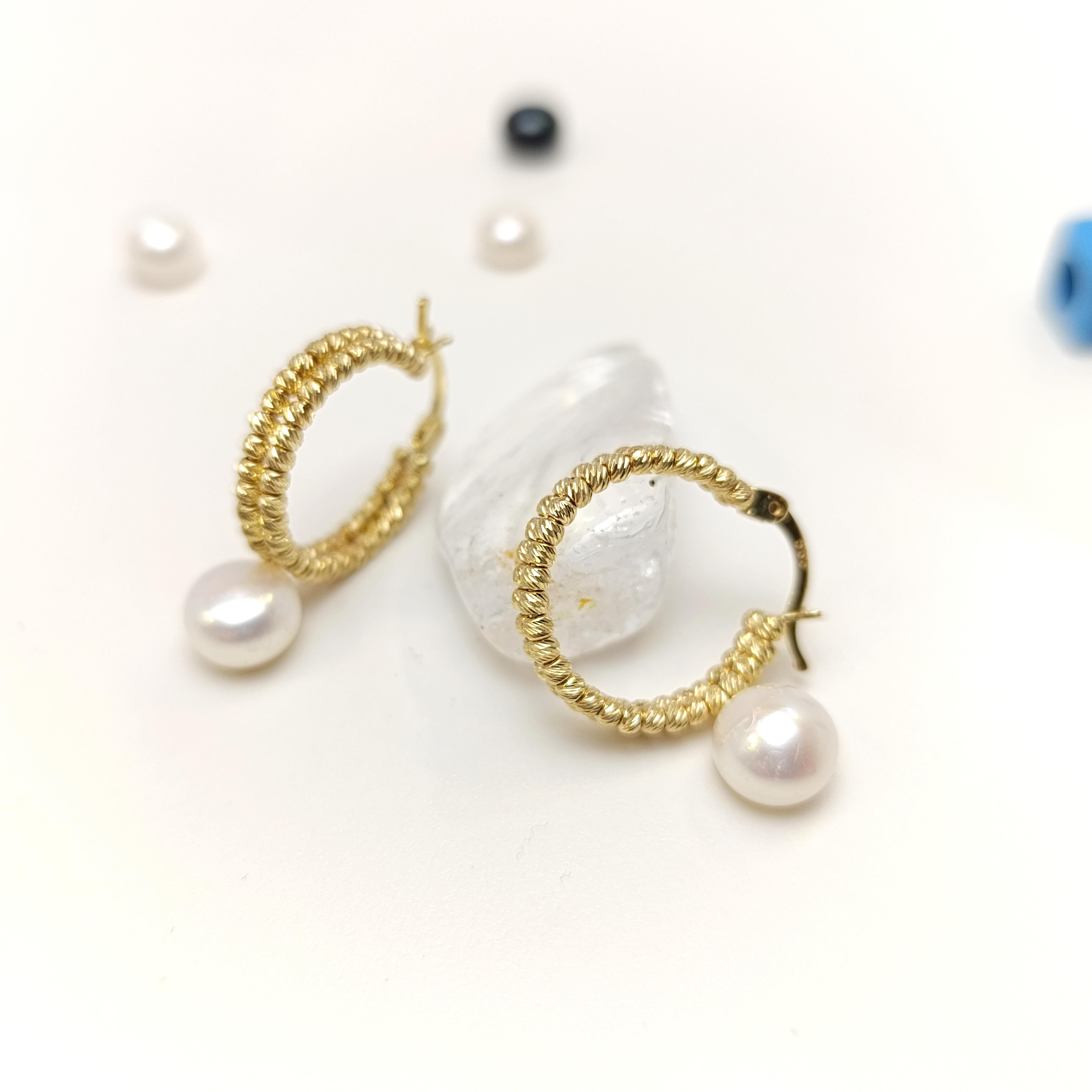 Dorika Toplu İkili Halka Küpe 14 Ayar Altın HD VİDEOLU