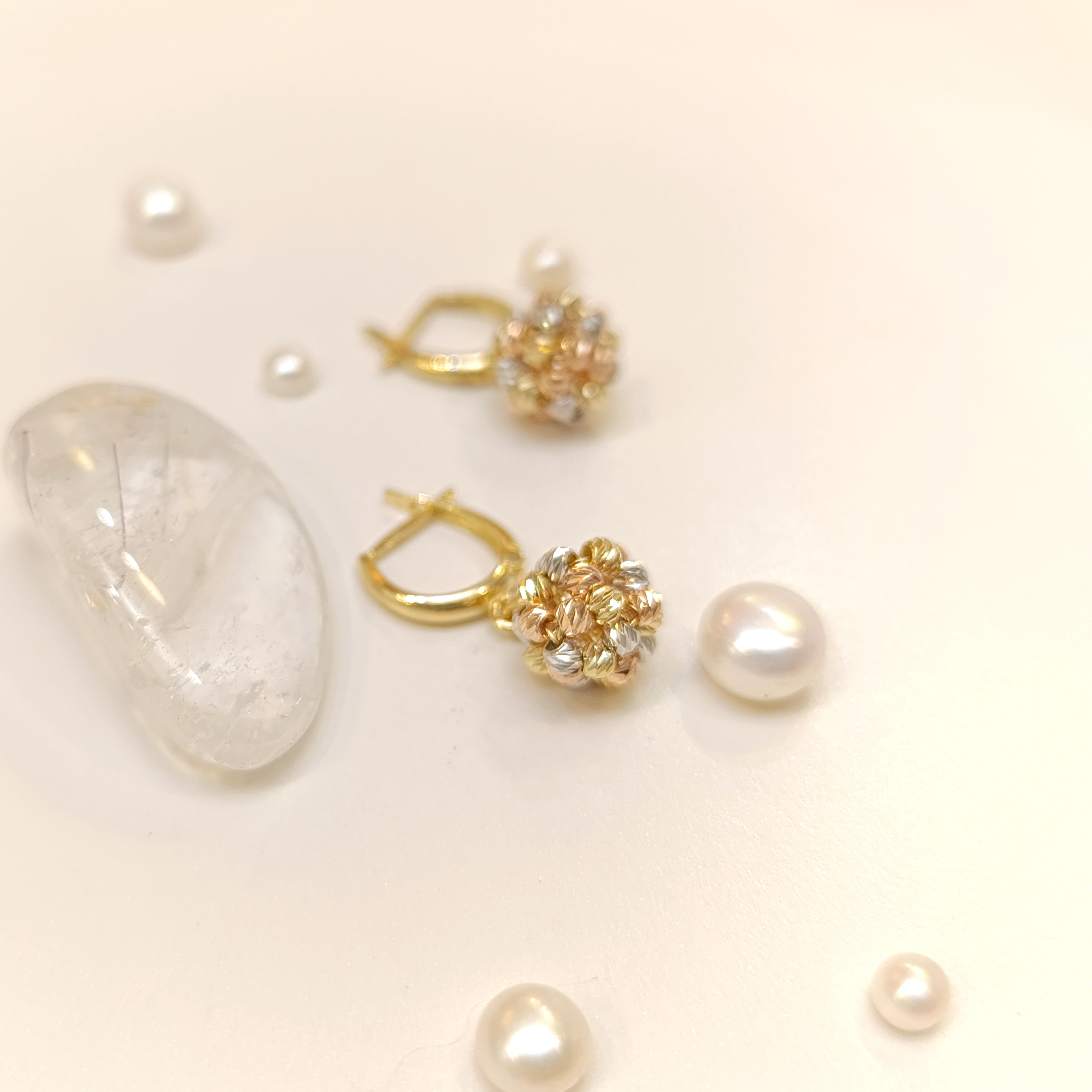 Dorika Toplu Sallanan Küpe 14 Ayar Altın HD VİDEOLU