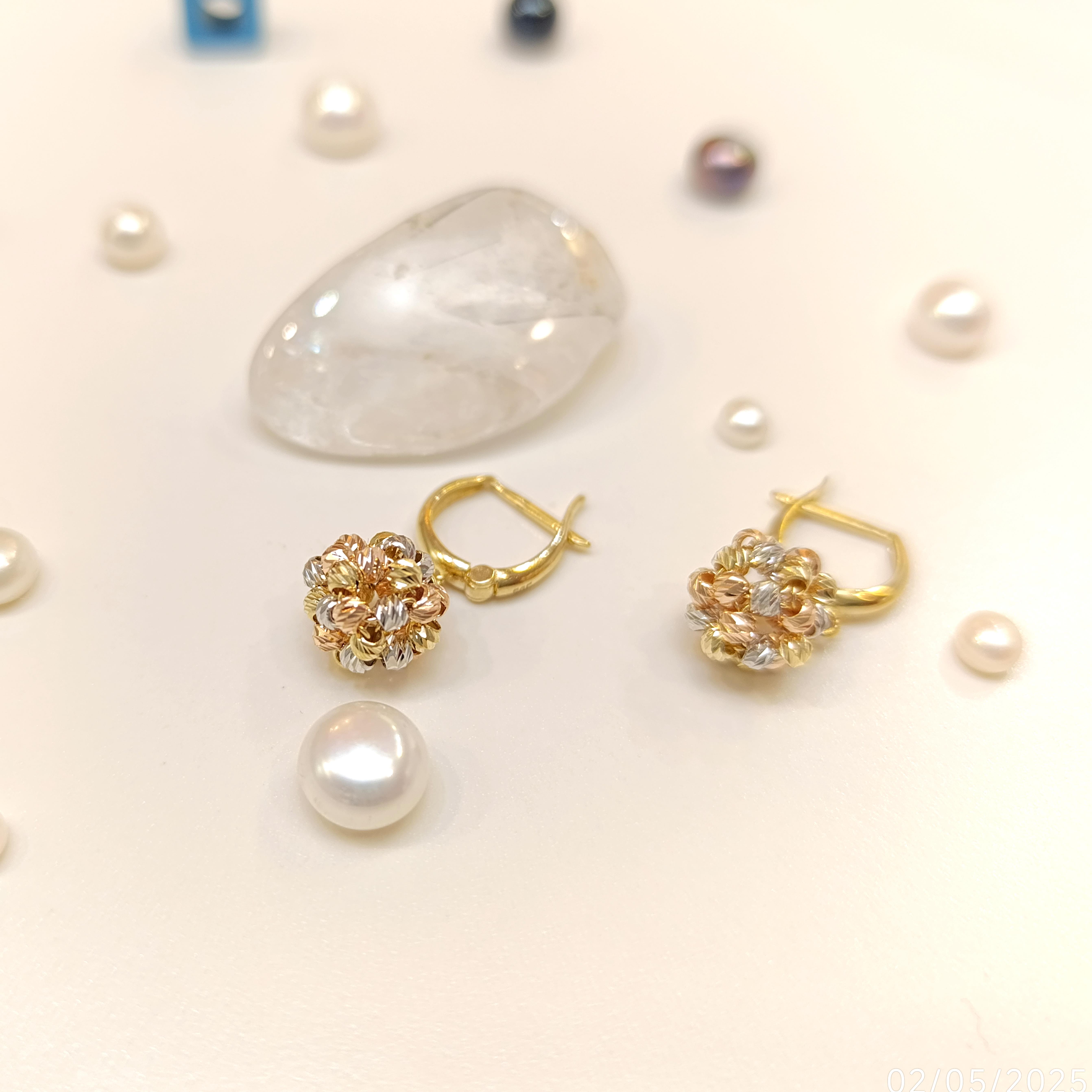 Dorika Toplu Sallanan Küpe 14 Ayar Altın HD VİDEOLU