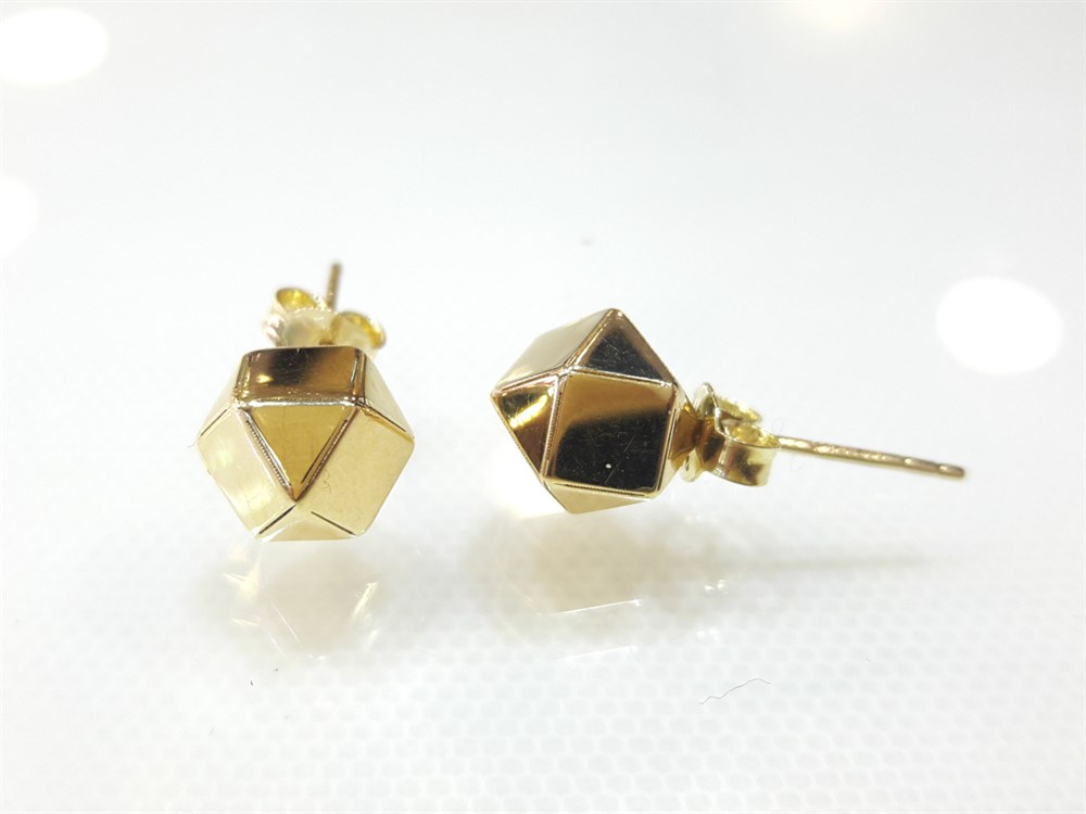 Geometrik Top Küpe 14 Ayar Altın 3 Boyutlu Resim