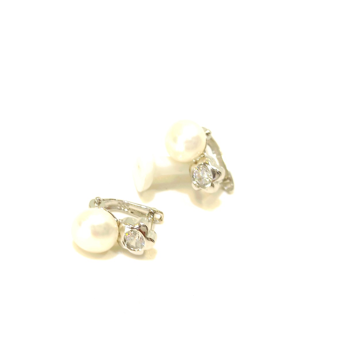 İnci Küpe 14 Ayar Altın 4K VİDEOLU