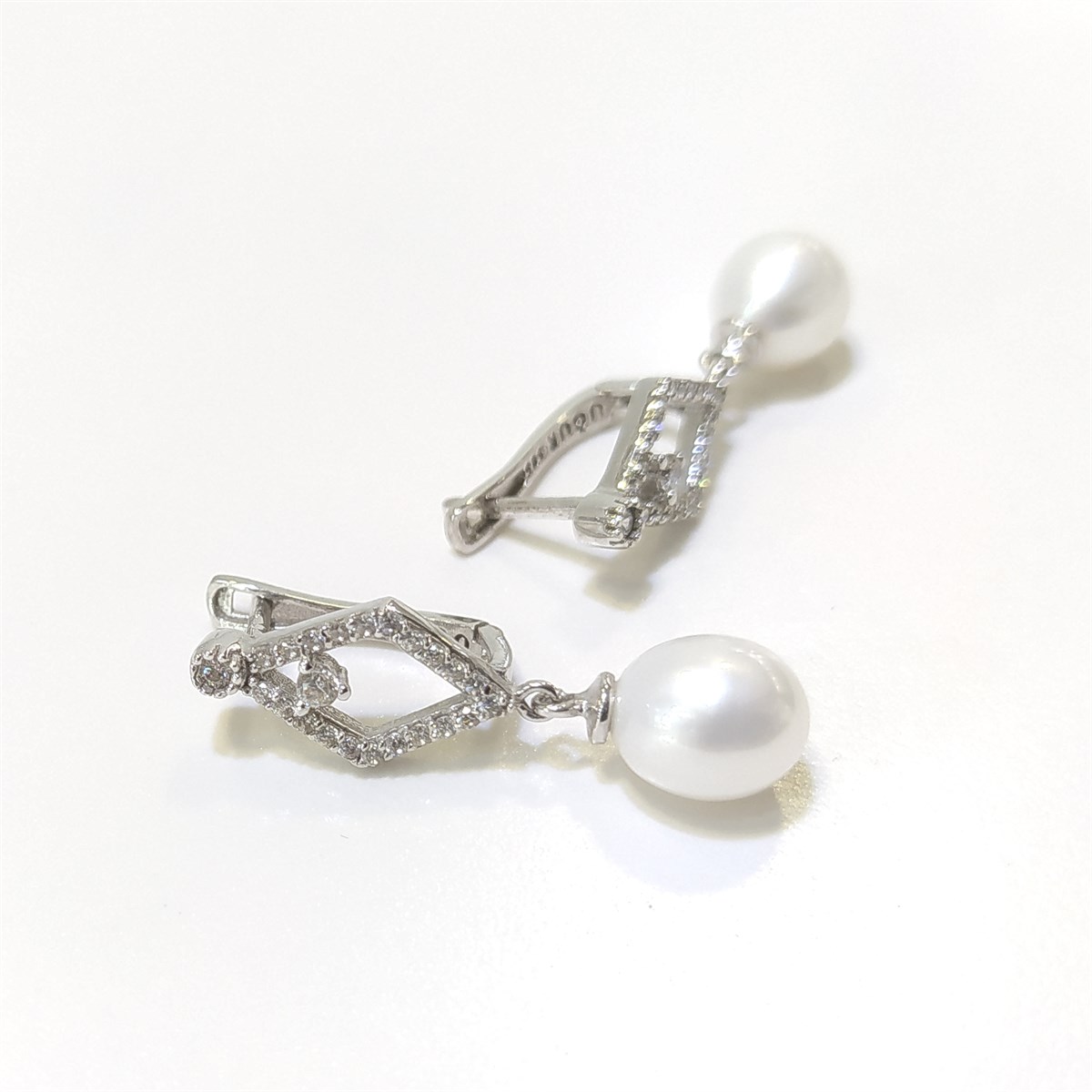 İnci Sallanan Küpe 14 Ayar Altın