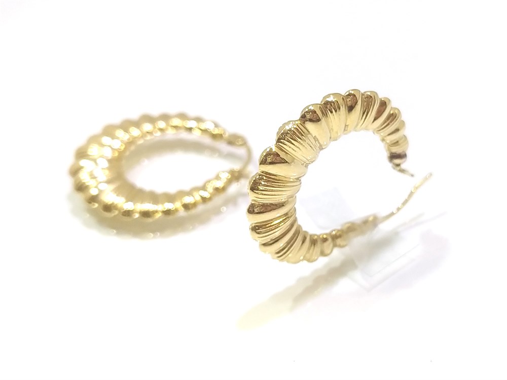 İstiridye Halka Küpe 14 Ayar Altın