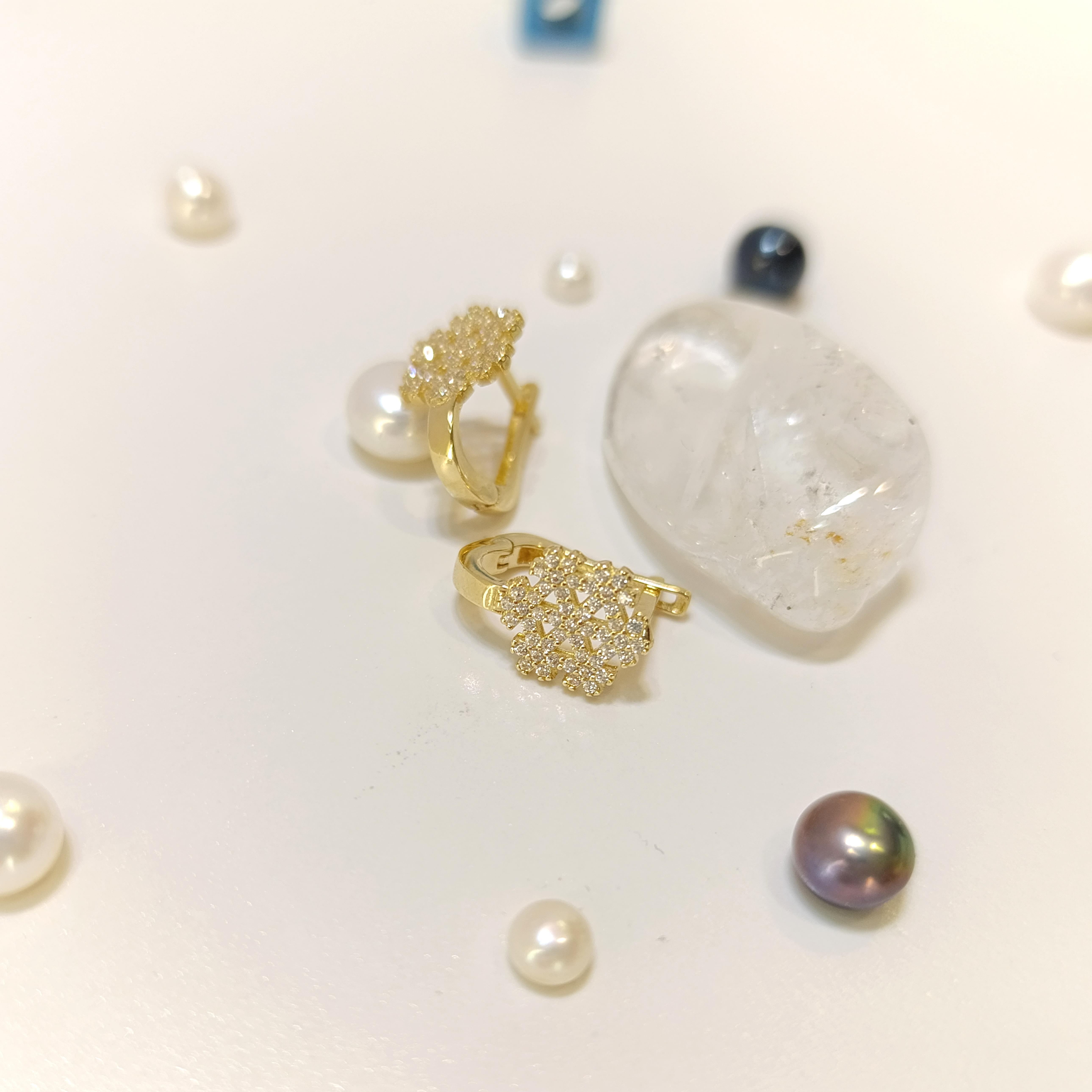 Kar Tanesi Küpe 14 Ayar Altın HD VİDEOLU