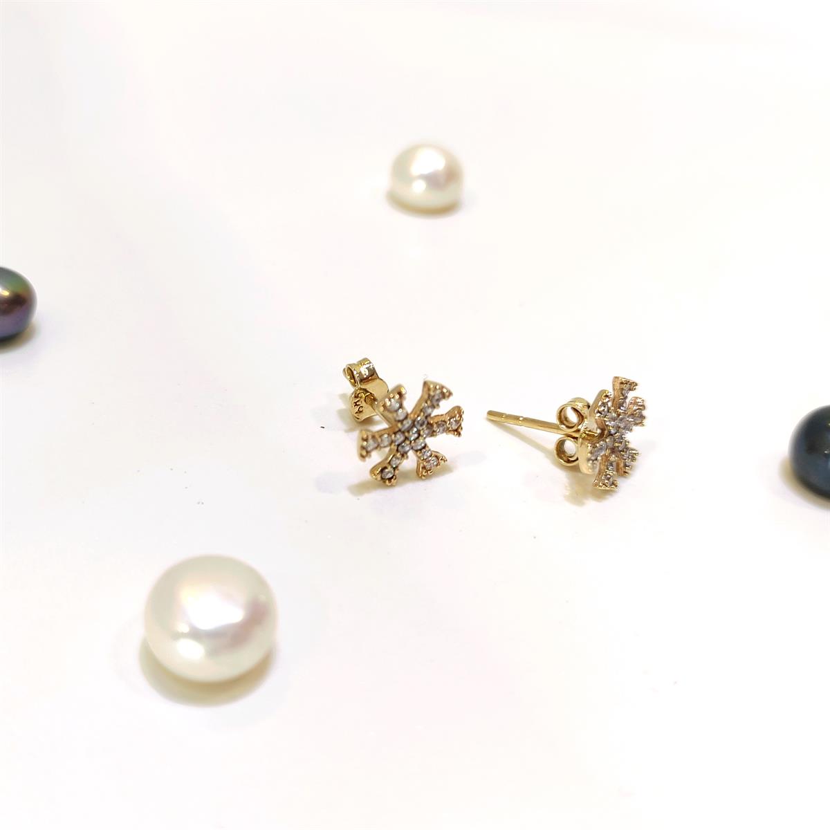 Kar Tanesi Vidalı Küpe 14 Ayar Altın HD VİDEOLU