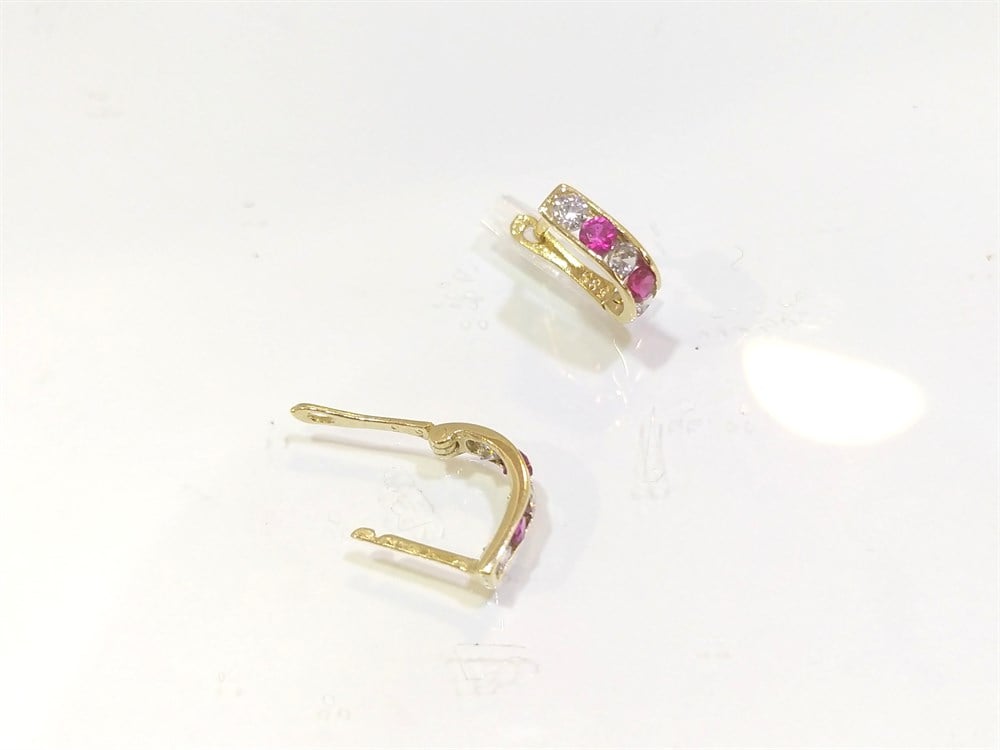 Kımızı Taşlı Çocuk Küpe  14 Ayar Altın