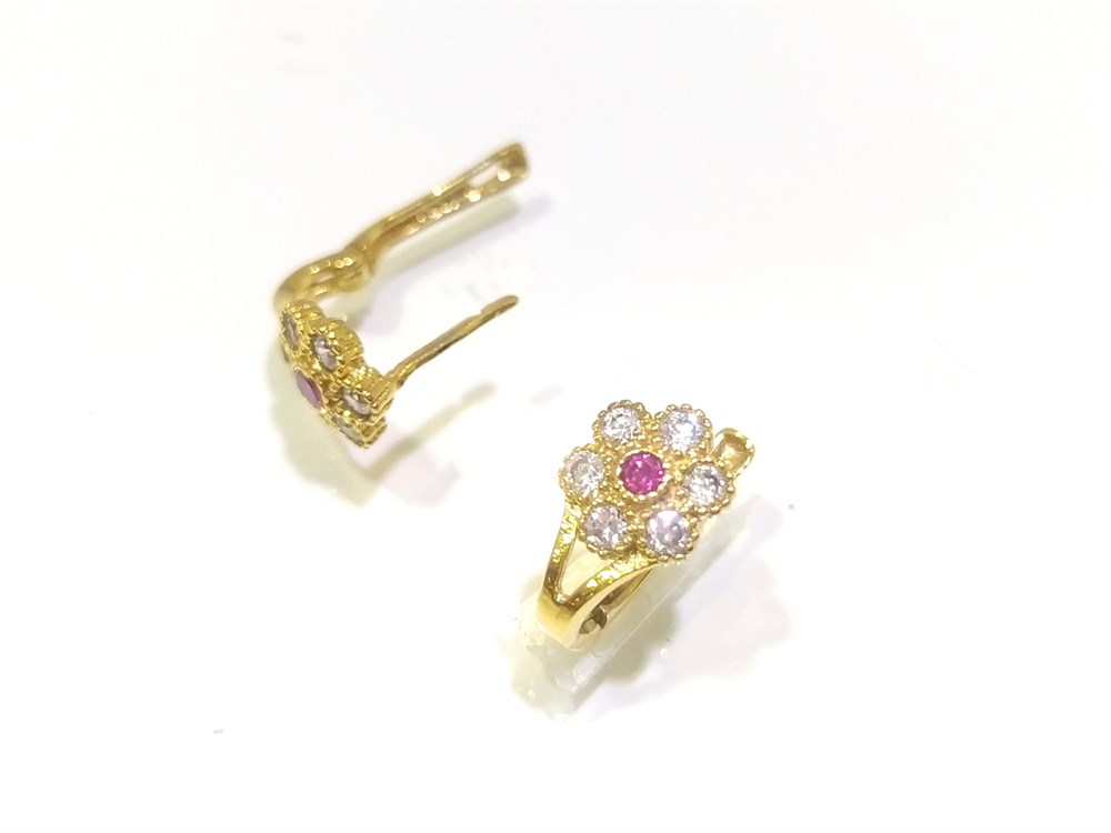 Kırmızı Taşlı Çocuk Küpe  14 Ayar Altın